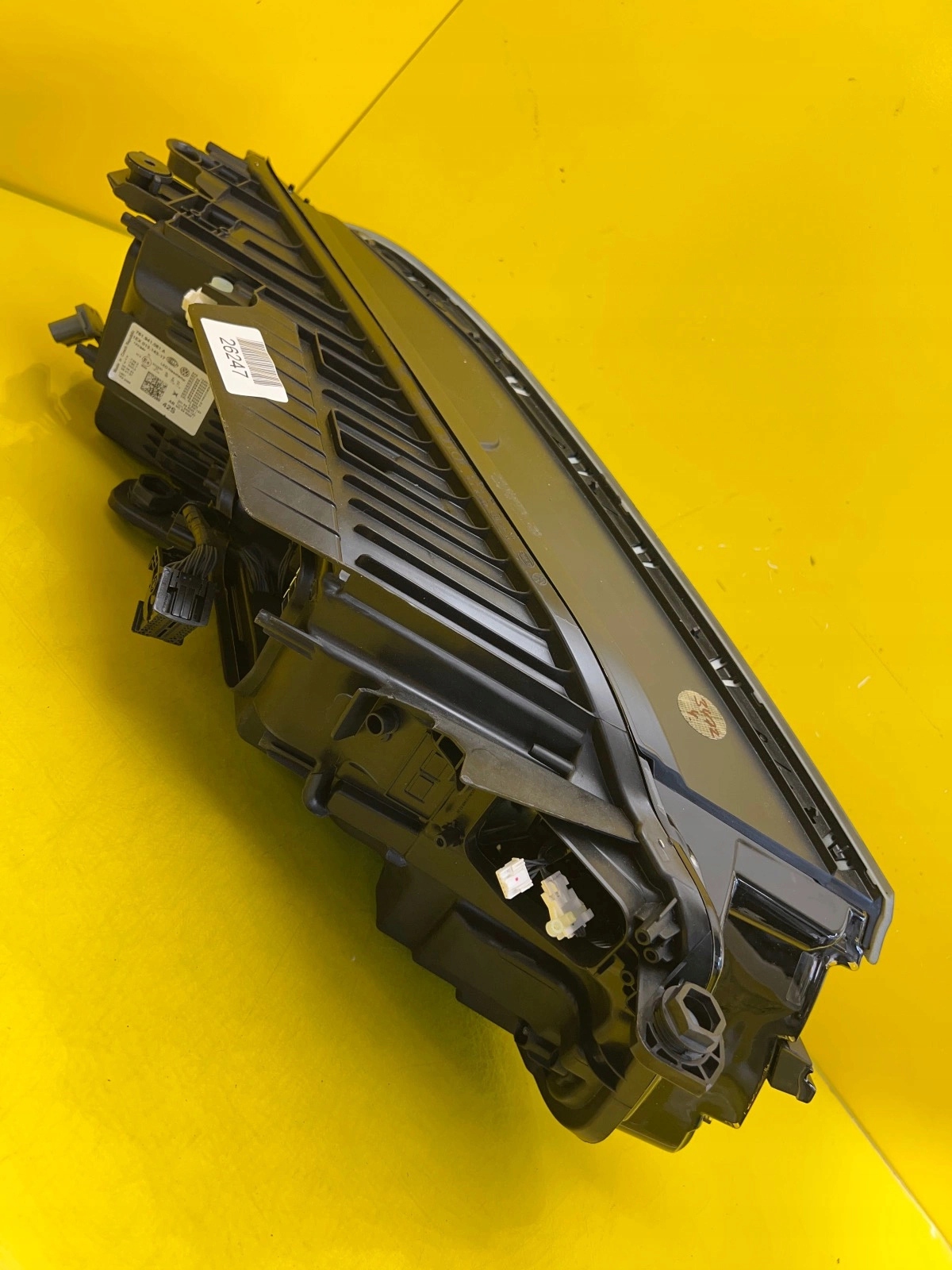 light left VW Touareg III 3 19- Full Led 761941081A