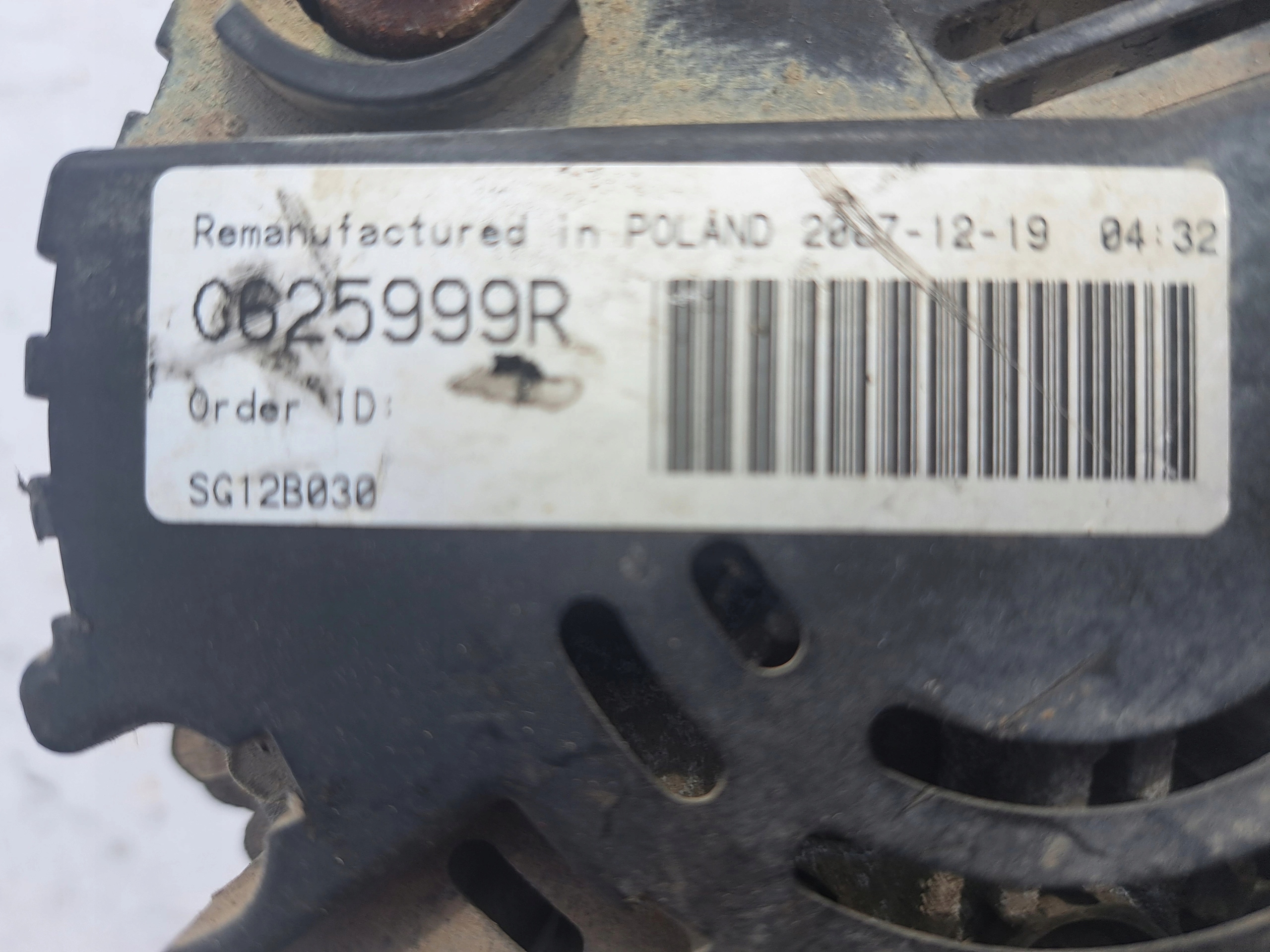 RENAULT NISSAN OPEL SG12B030 ALTERNATOR