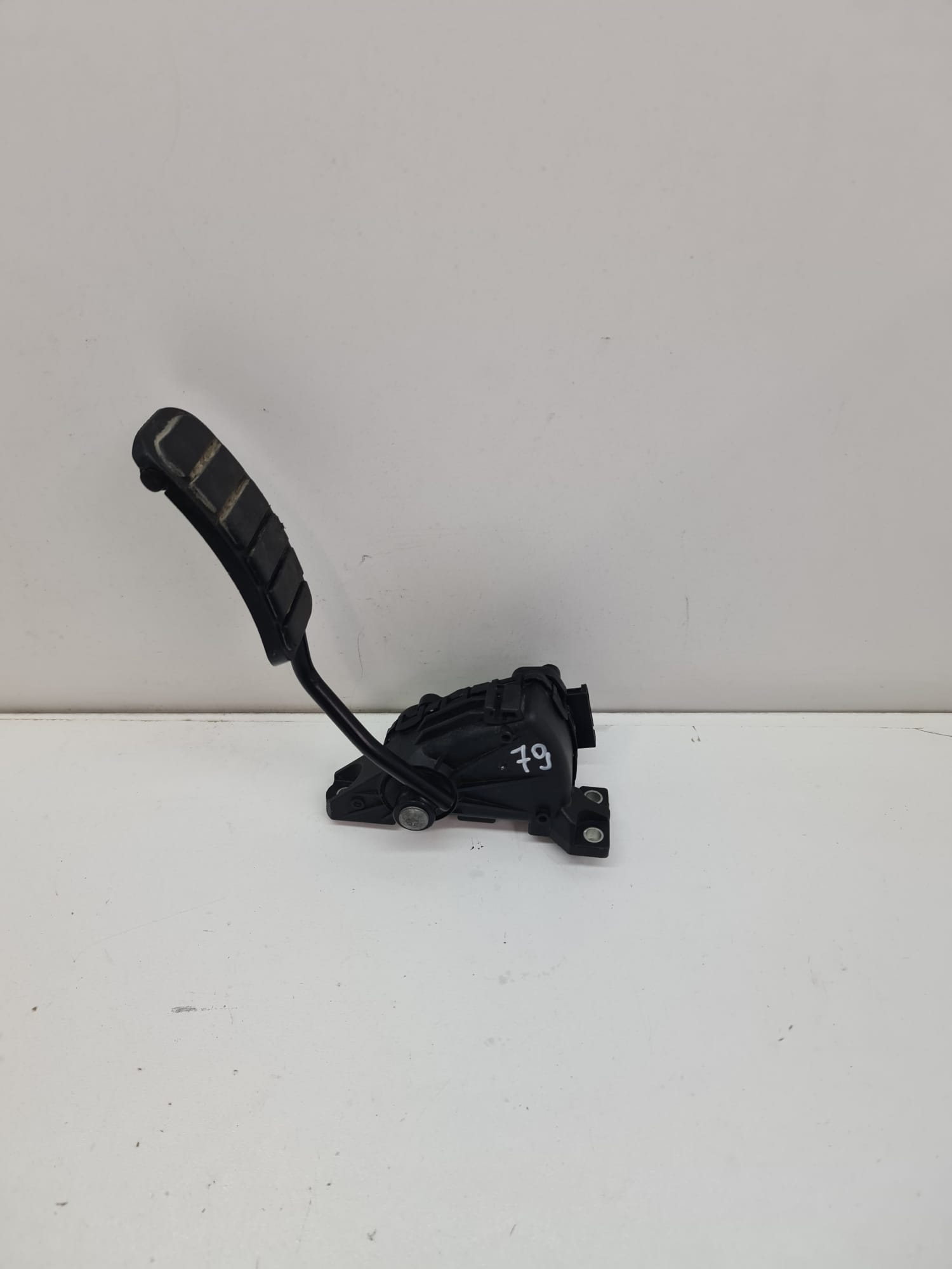 7700314525 - ПЕДАЛЬ ГАЗА RENAULT MASTER OPEL MOVANO