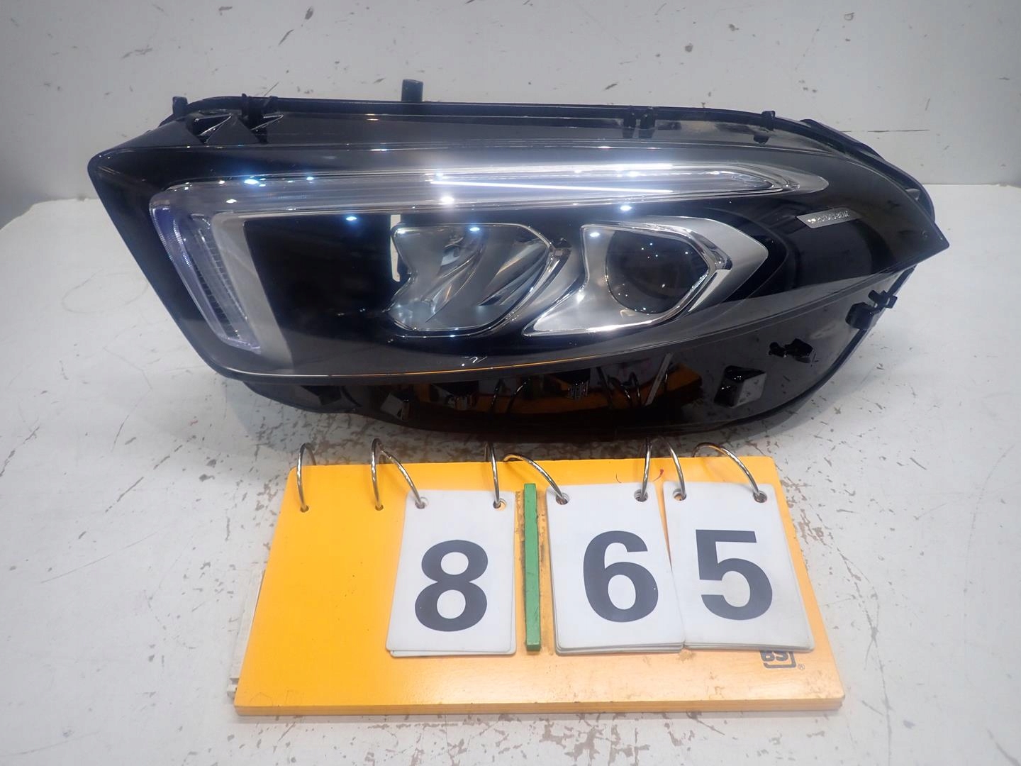 light front left MERCEDES A-KLASA W177 FULL LED