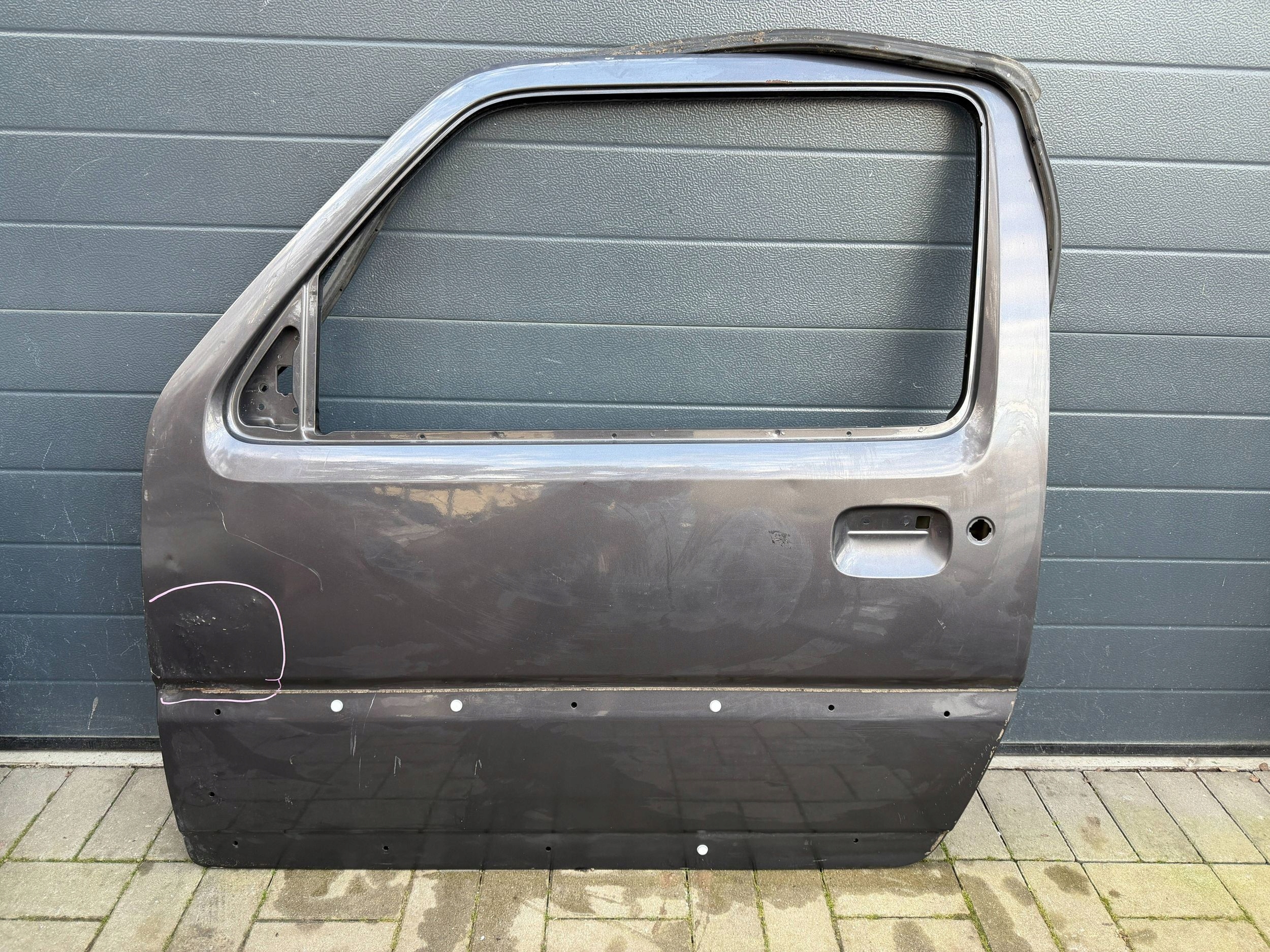 Suzuki Jimny 98- Tür links links