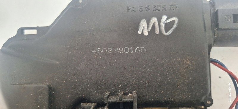 lock door AUDI A4 01- right rear part 4B0839016D