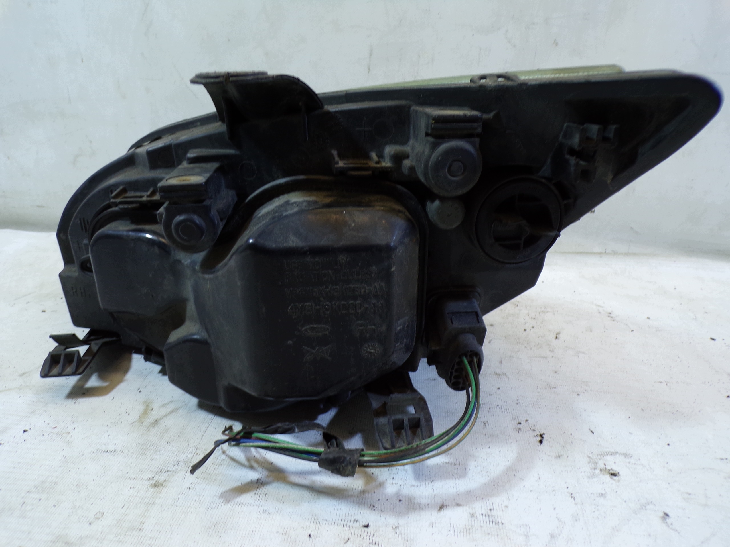 light front front right FORD FOCUS 2 II black (2)(K)