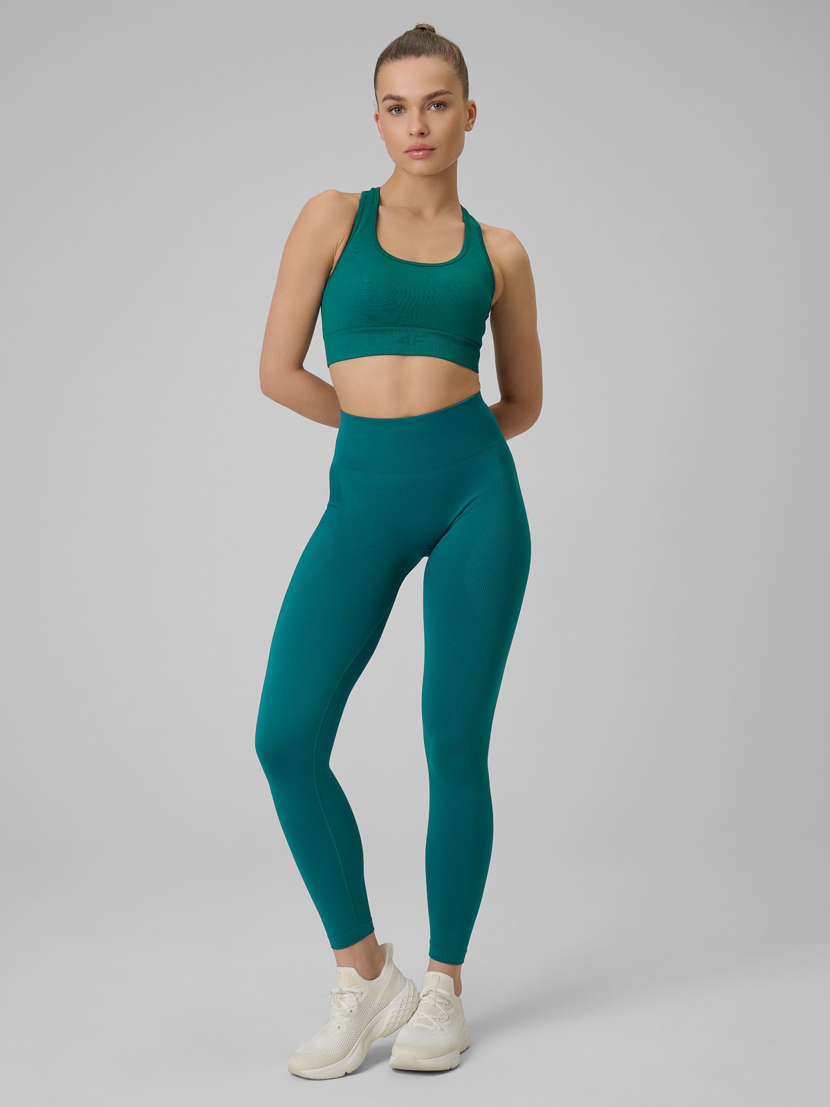 4F Dámské Tréninkové Legíny Tyrkysové Bezešvé M/L