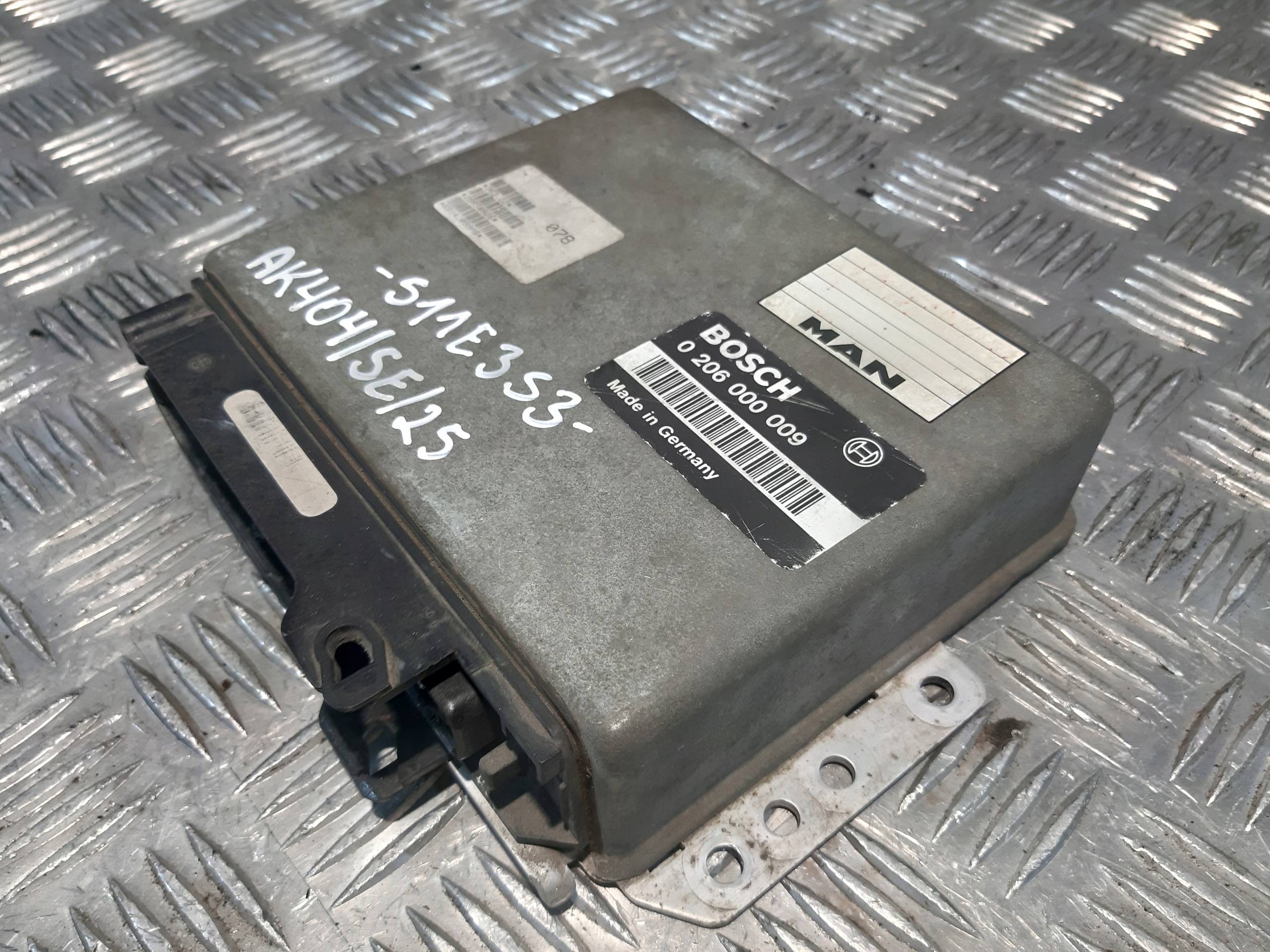 Bosch 0 206 000 009 control unit