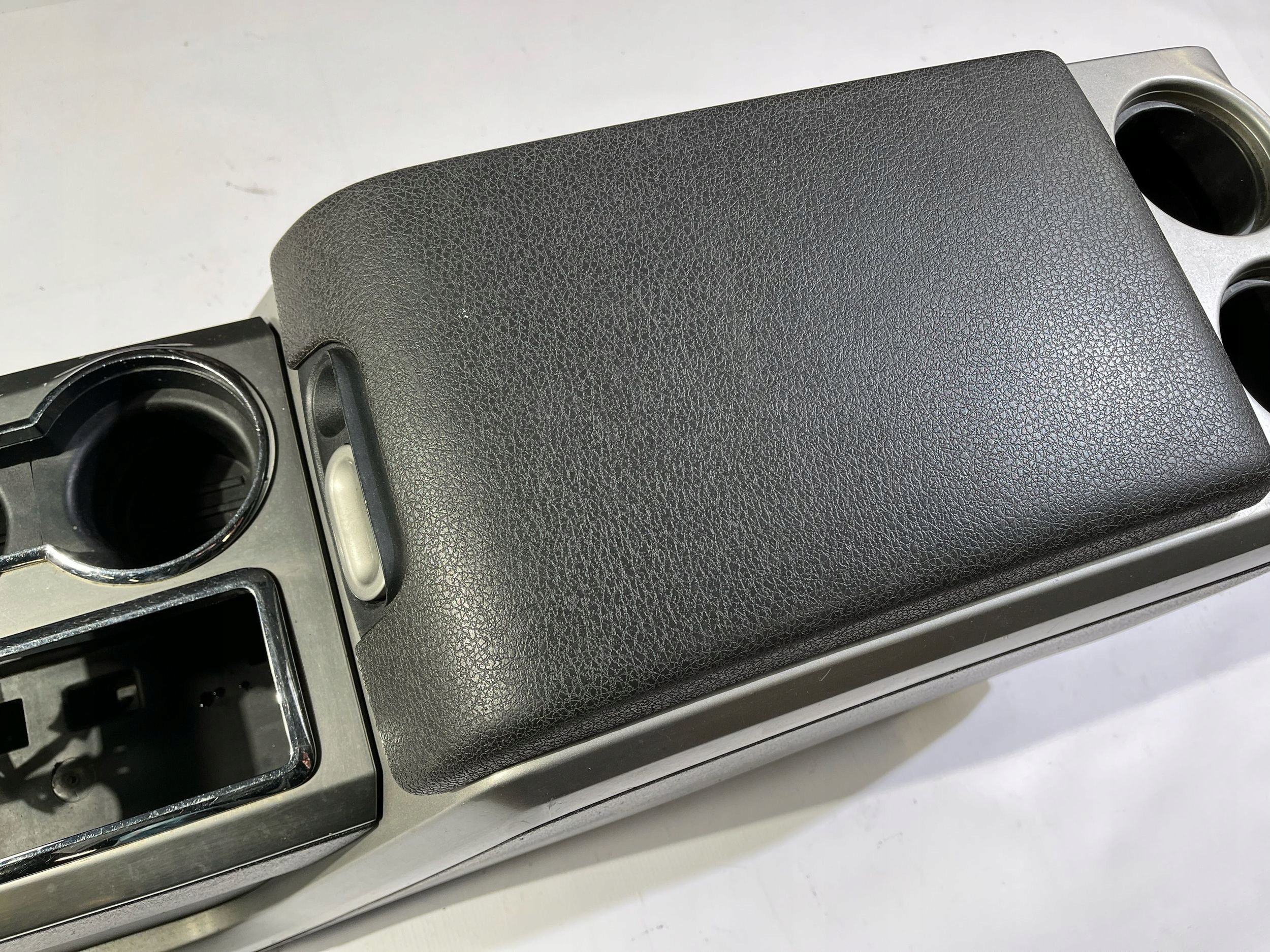 Tunel central armrest dekor Ford F150 2009-2014