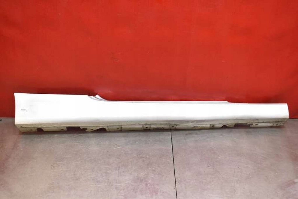 threshold right 354/7 BMW E93 E92 04-10
