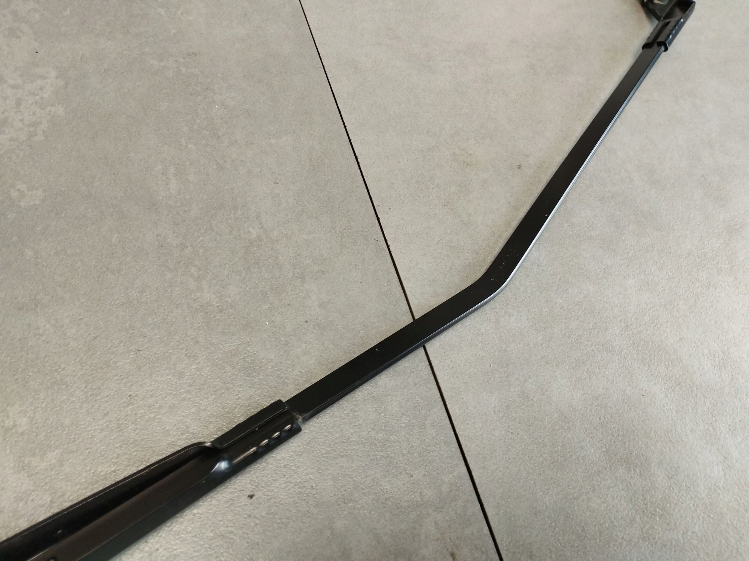 Cupra Formentor wiper arm windows right 5FG955410A
