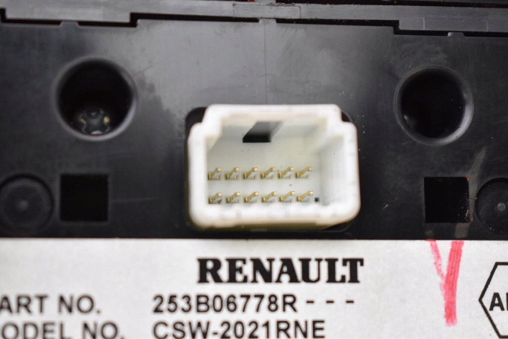 PILOT control panel MMI 253B06778R RENAULT KOLEOS 1 and LIFT 11-13