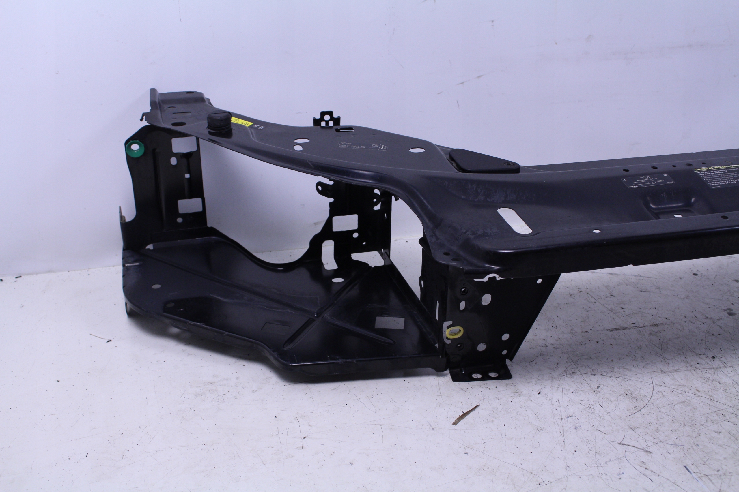 PAS WZMOCNIENIE PRZÓD VOLVO XC70 07r. Producent części Volvo OE