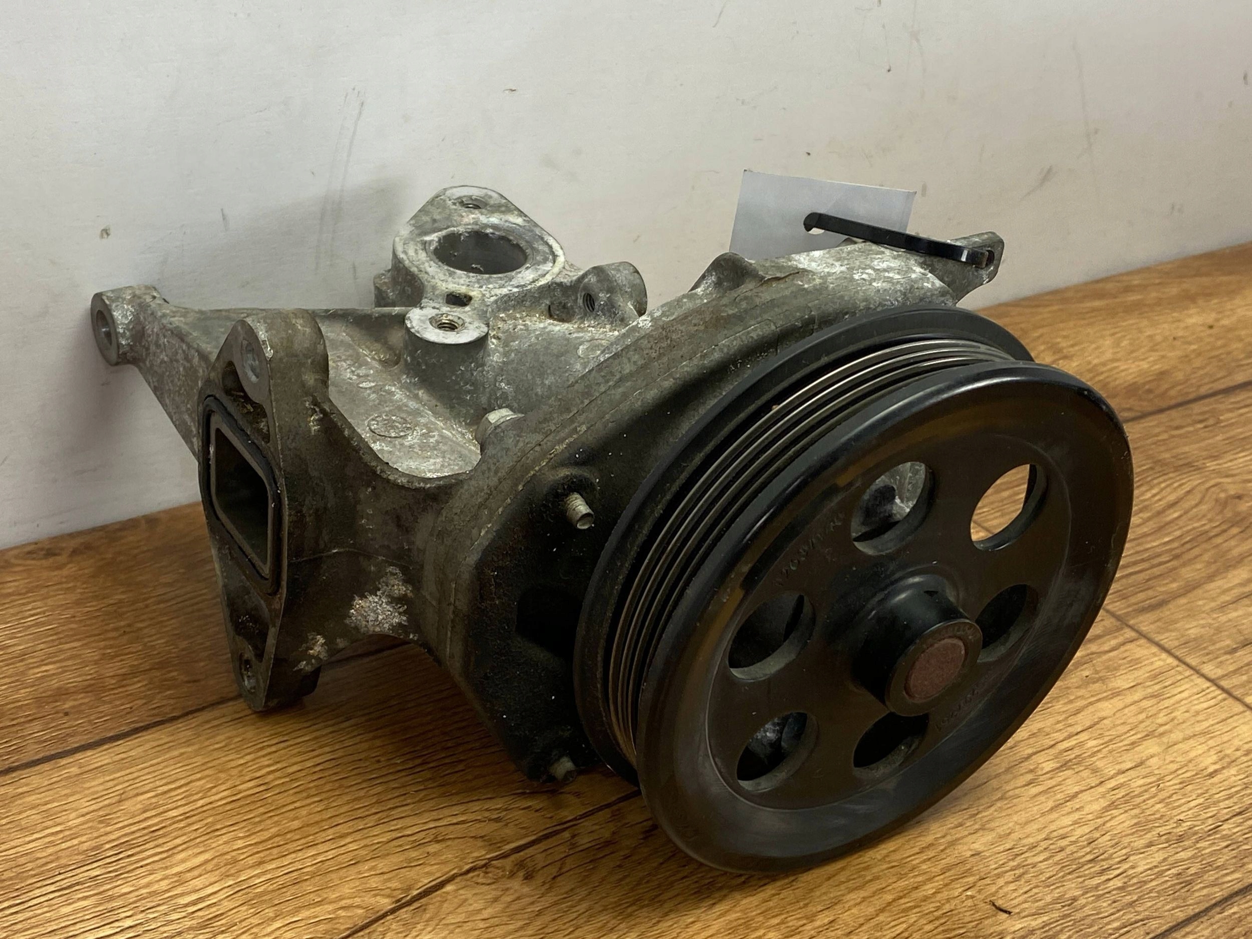 water pump Chevrolet Camaro 2016+ 2.0t