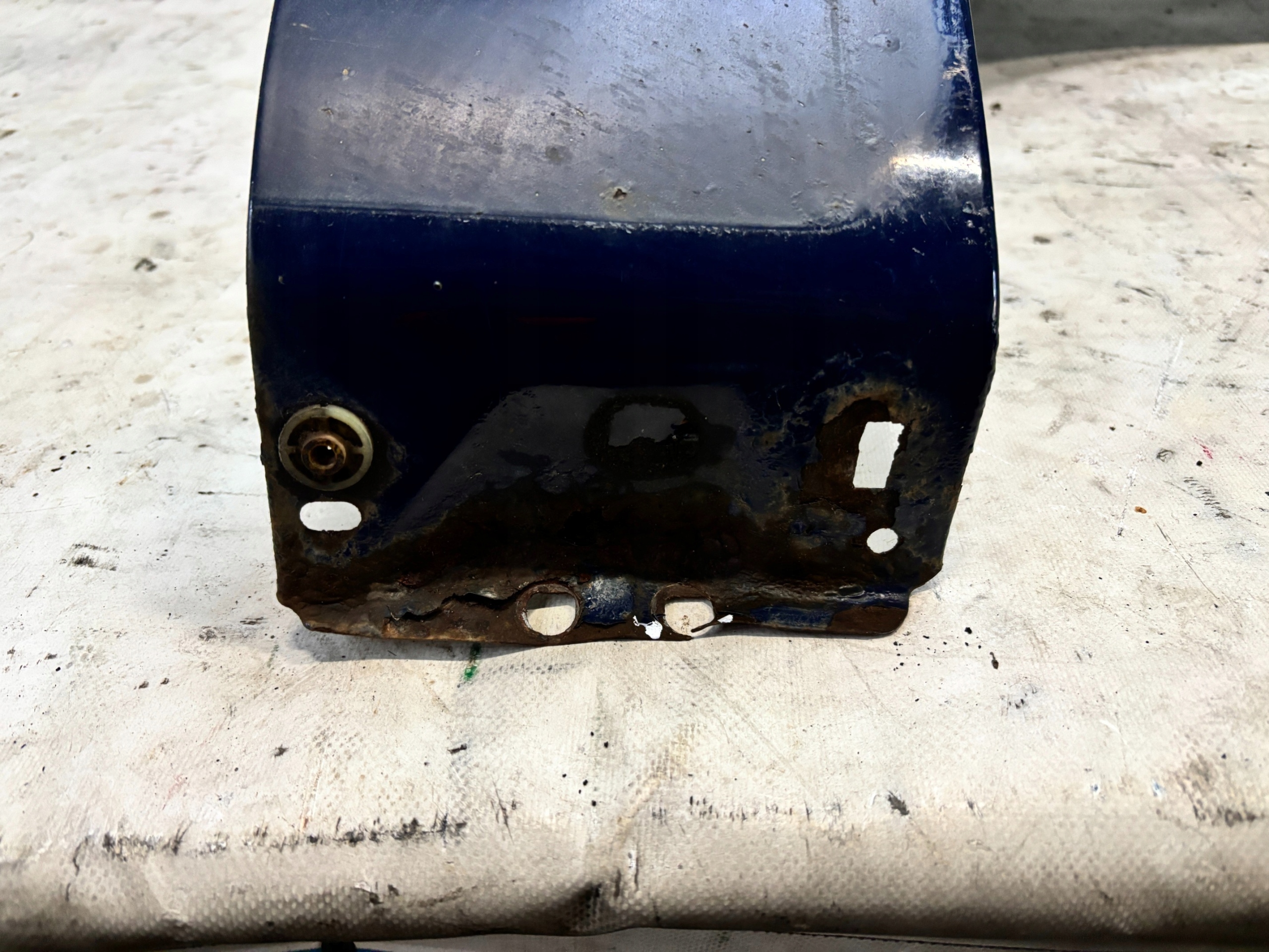 fender right front Ford Focus MK2 lift k: R8