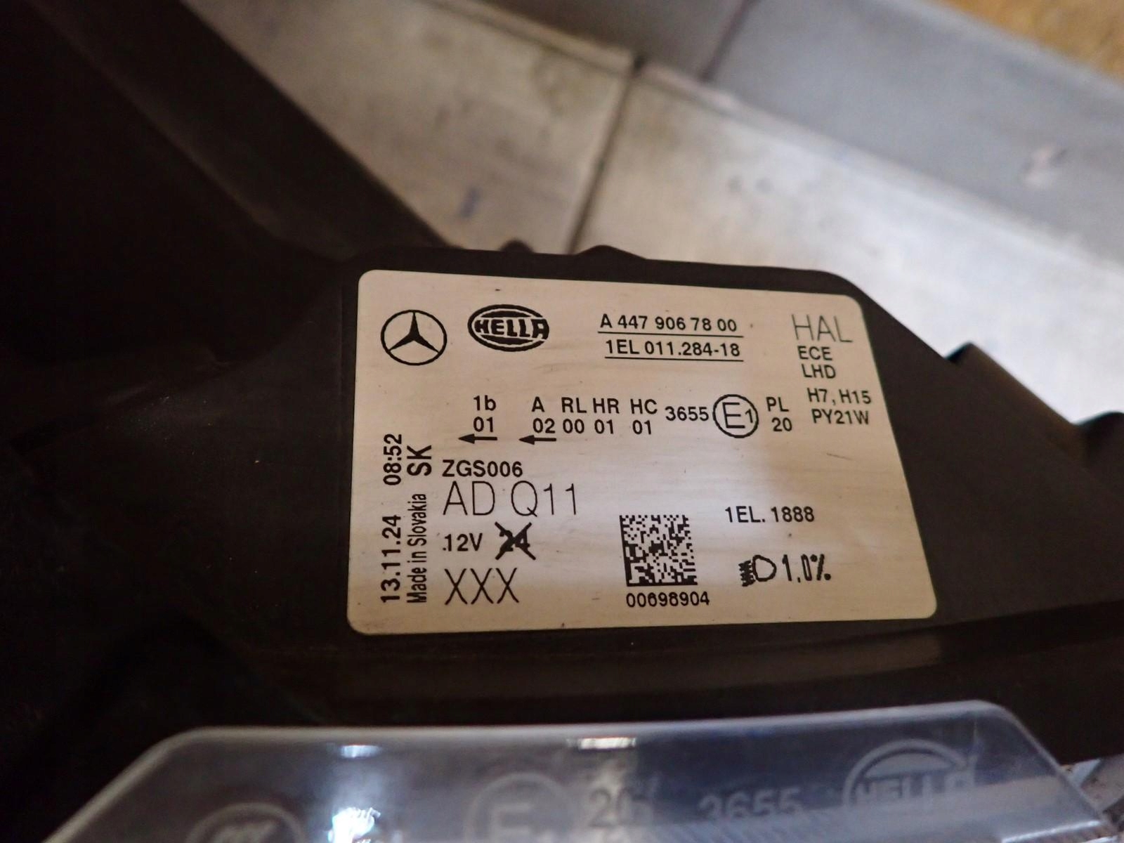 light right REFLEKTOR right MERCEDES VITO 447 2014- A4479067800