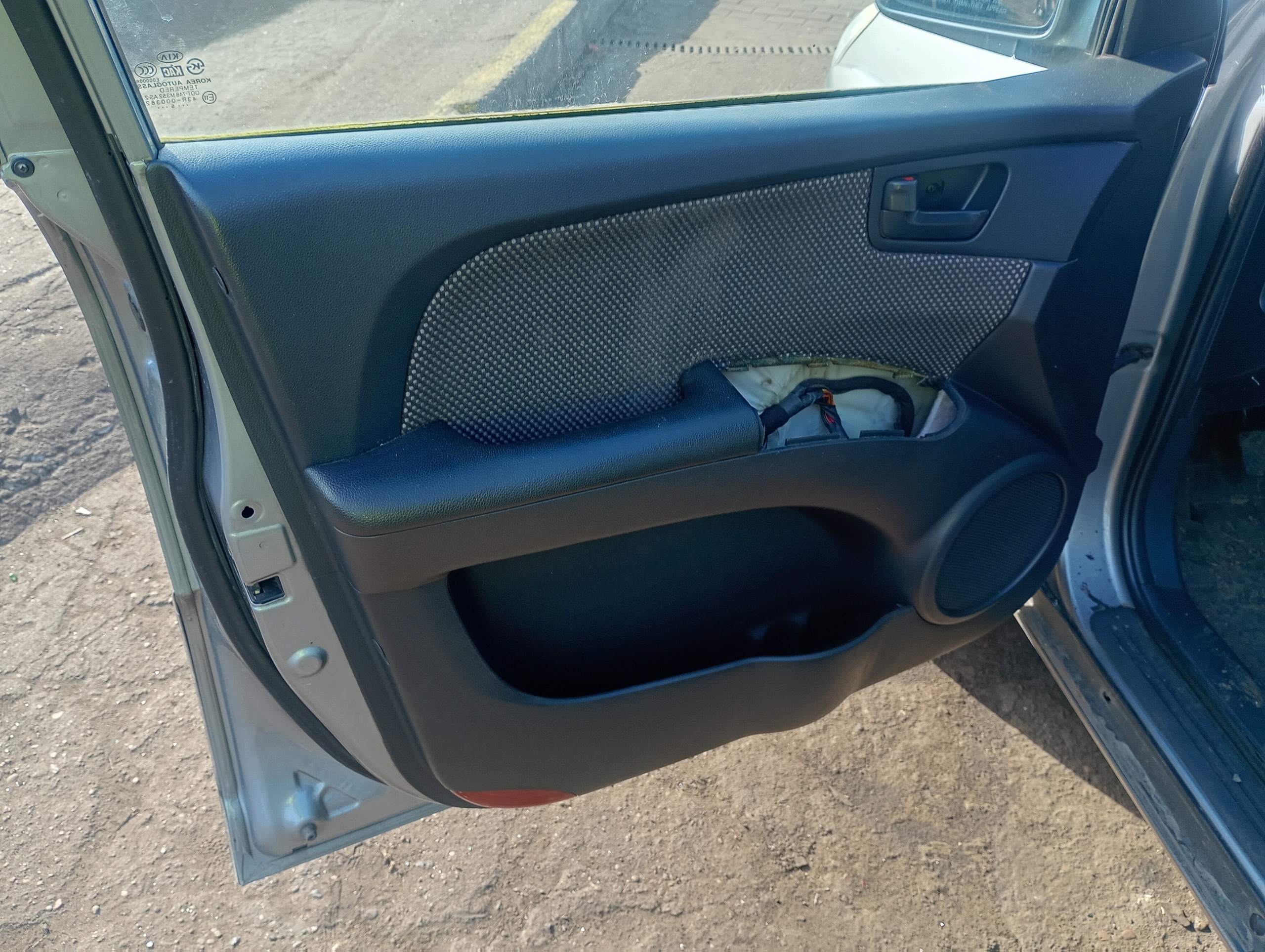 upholstery left side left front Kia Sportage 2 II 04-10