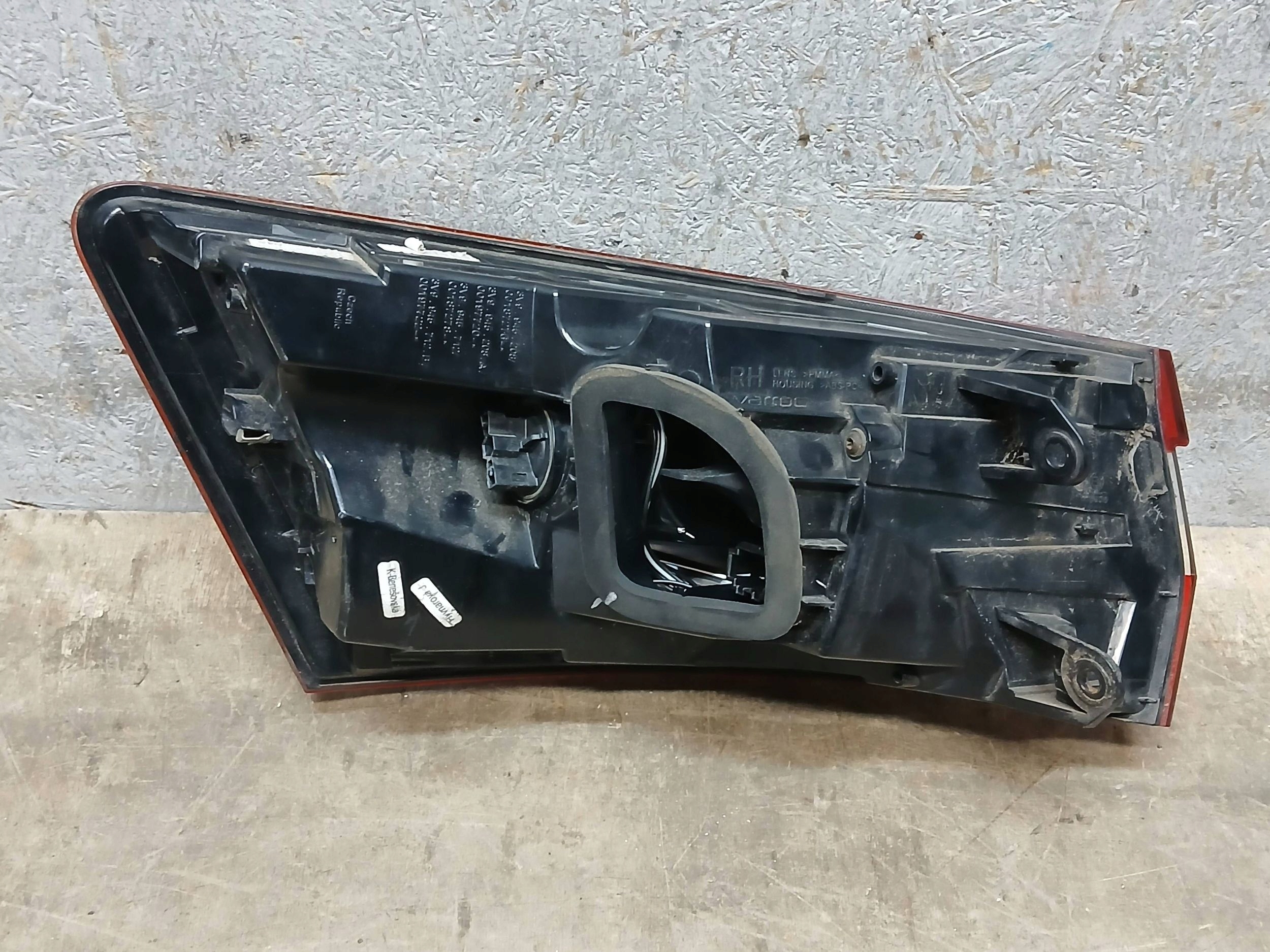 light rear part right SKODA SUPER B III 3 KOMBI 3V9945208