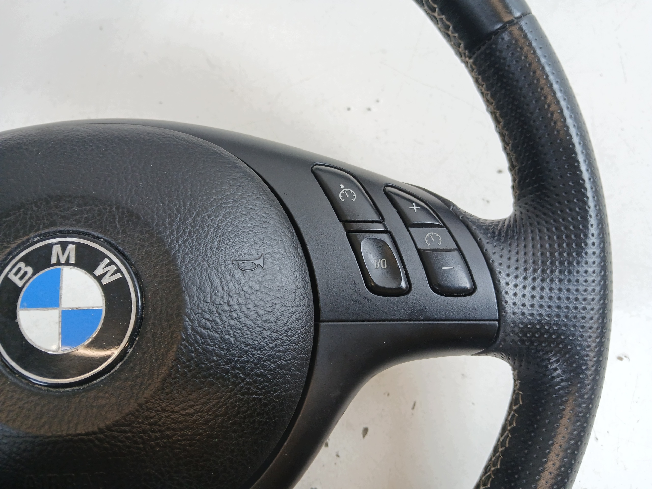 BMW E46 steering wheel, MULTIFUNKCJA TROJRAMIENNA leather leather airbag nice
