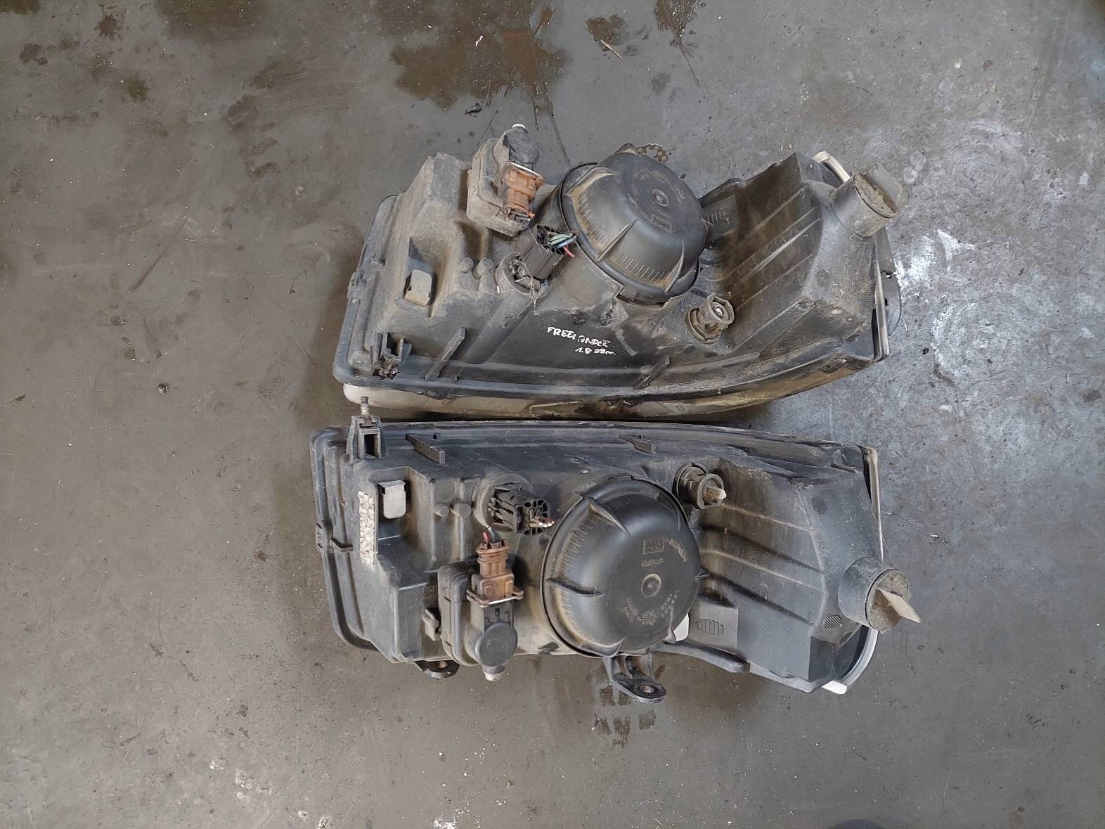 complete front bonnet bumper light fender LAND ROVER FREELANDER 961