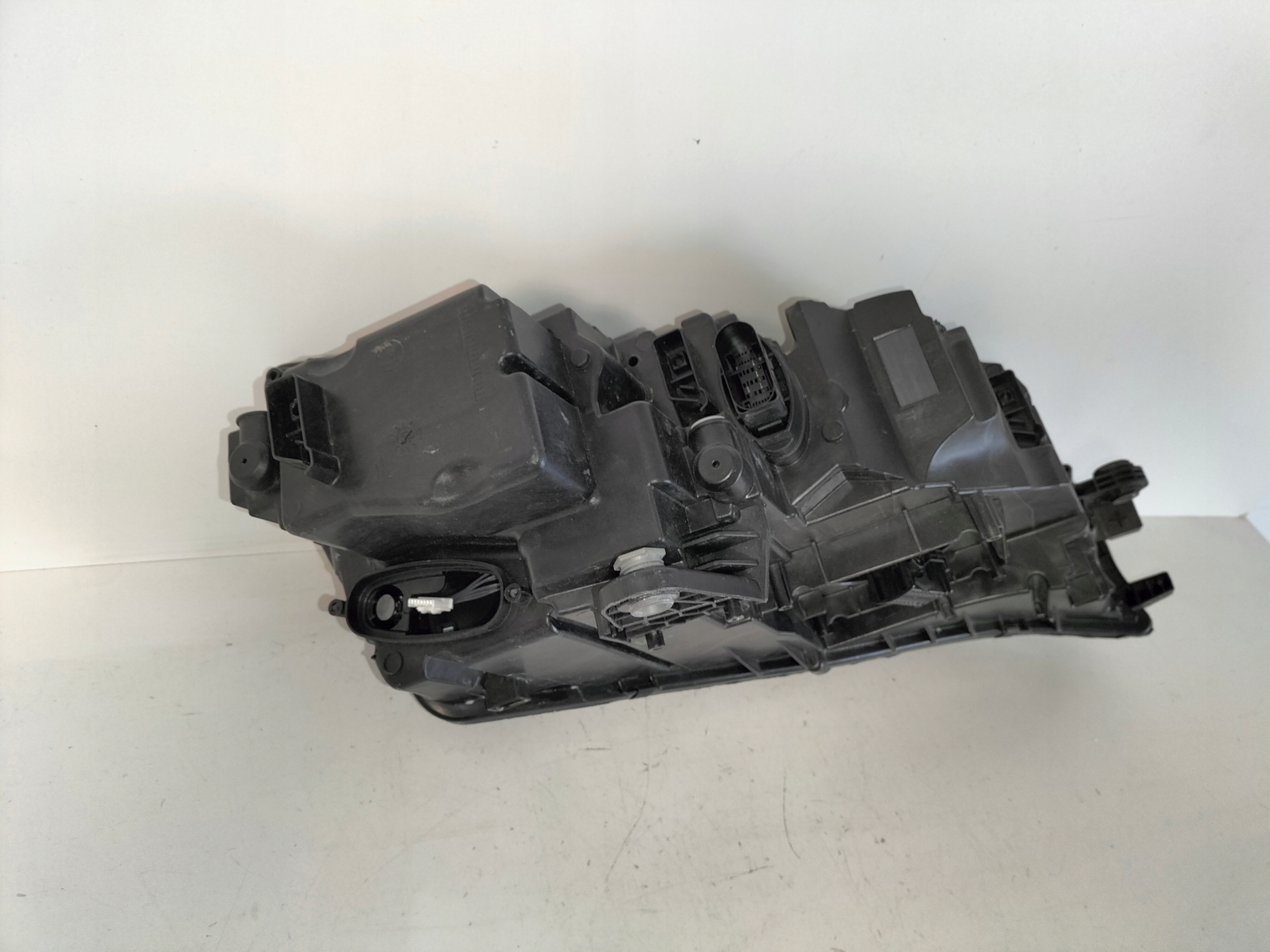 light front reflektor left SKODA OCTAVIA III LIFT 17-20