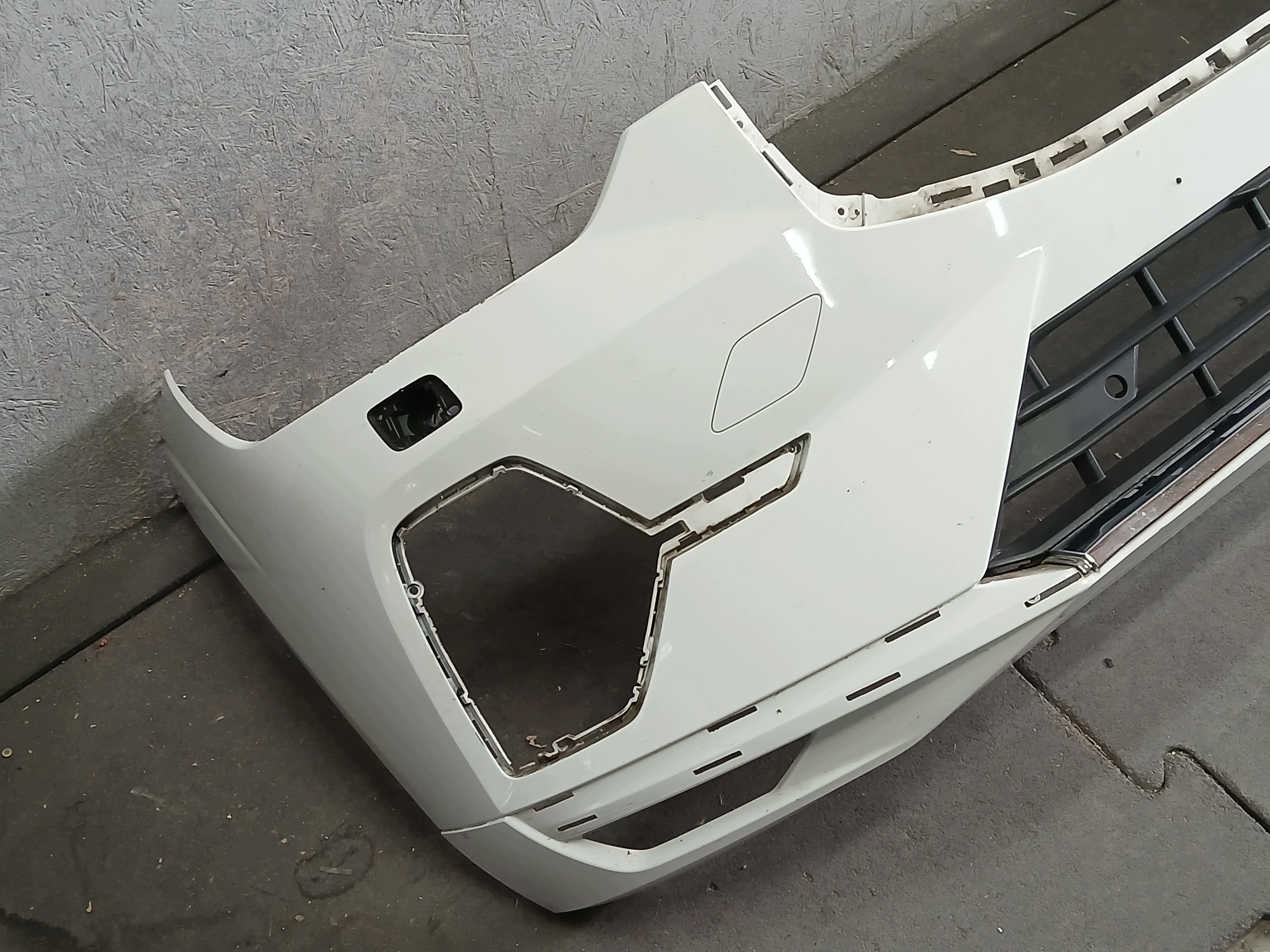bumper front VOLVO XC60 XC 60 XC-60 II 2 LIFT 21