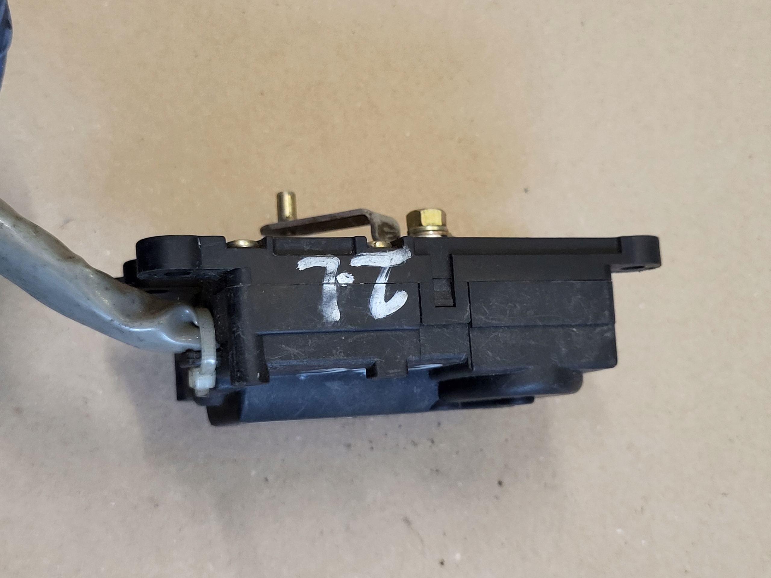aircon recirculation flap motor MAZDA 626 GA700GA5R OE EU