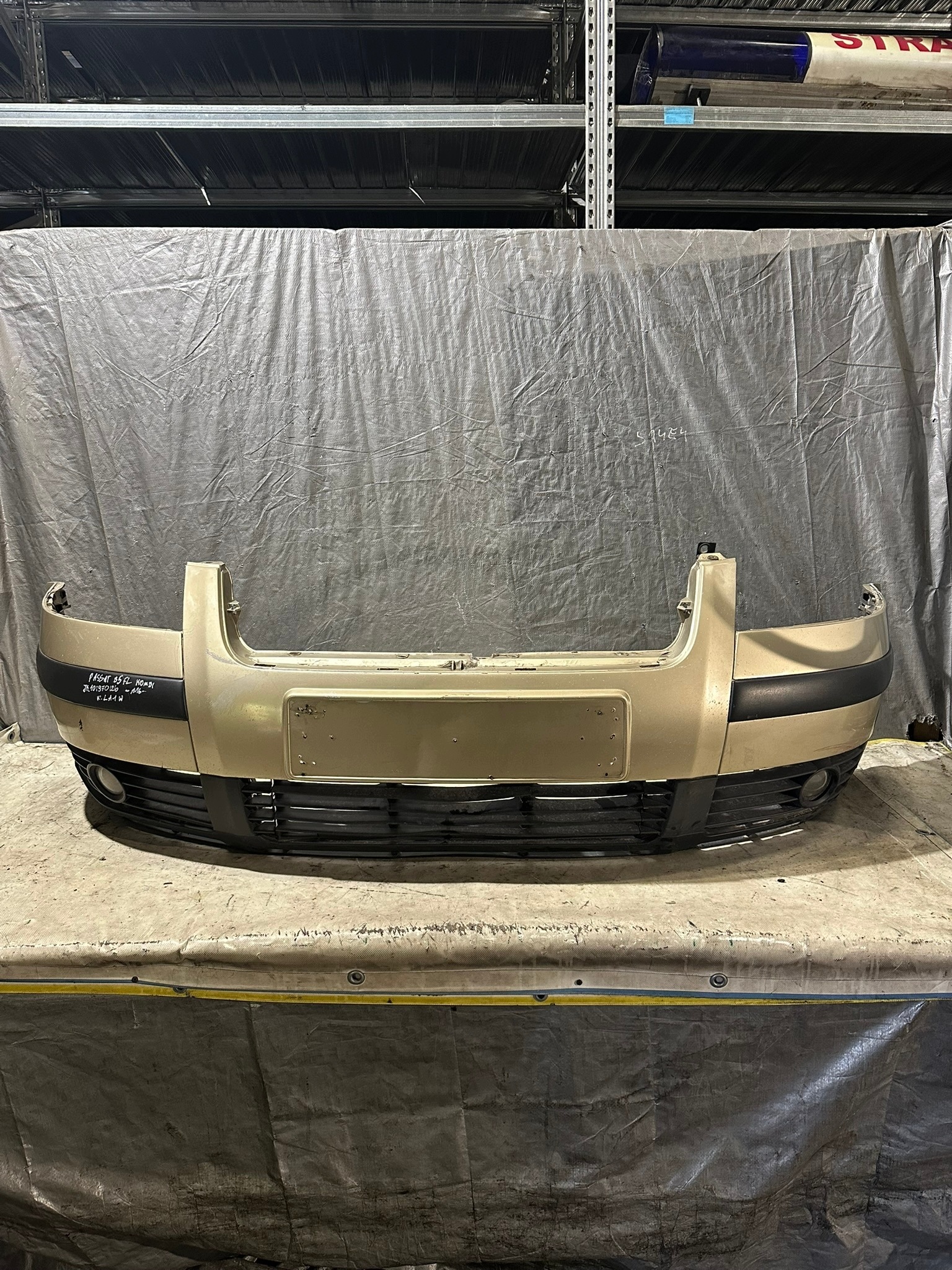bumper front VOLKSWAGEN VW PASSAT B5 FL KOMBI LA1W