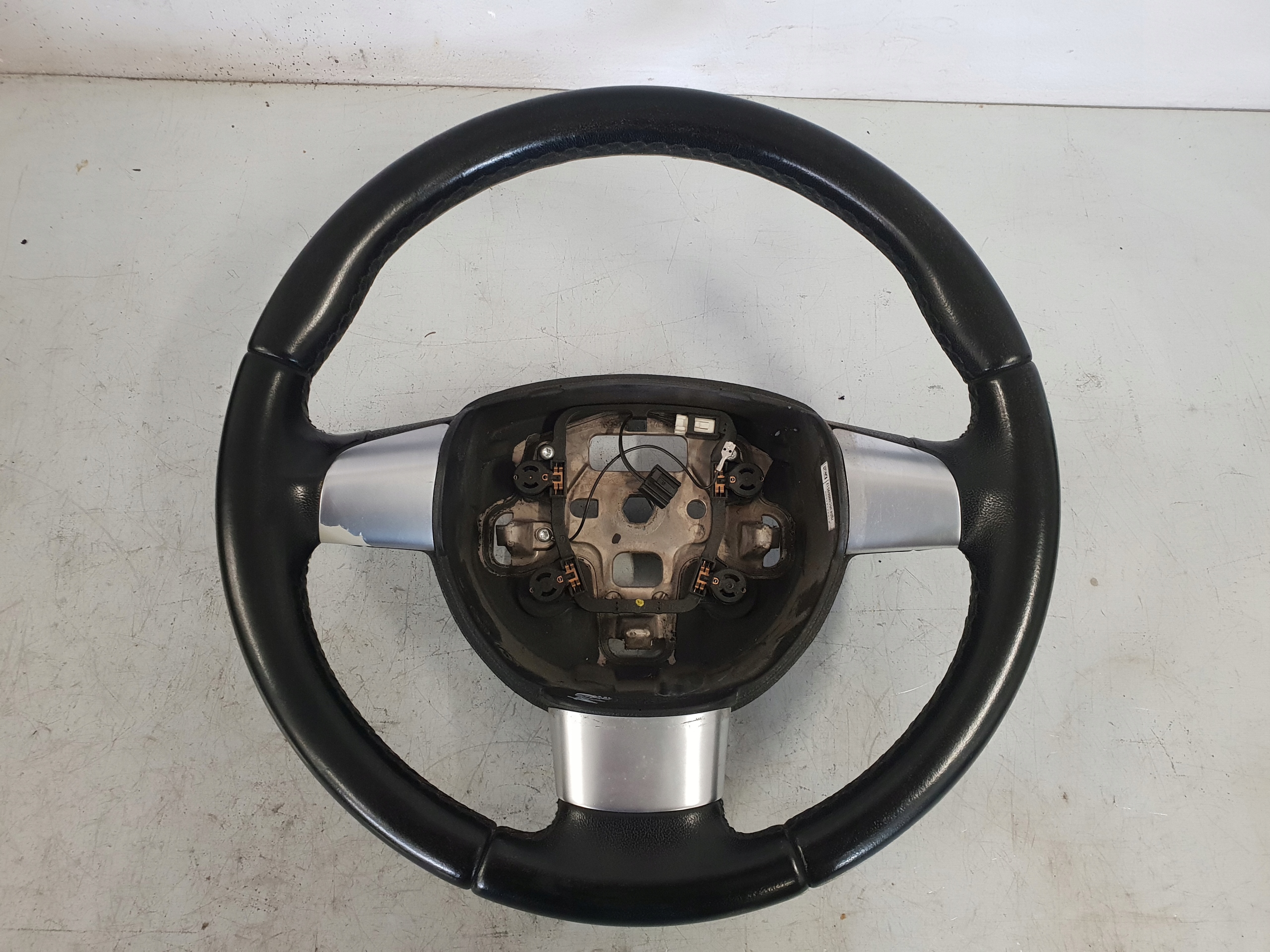 FORD FOCUS MK2 06r KIEROWNICA SKÓRA