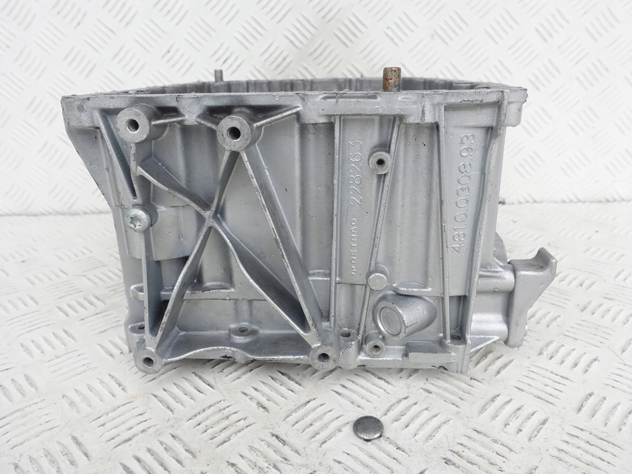 FERRARI 458 ITALIA SKRZYNIA BIEGOW OBUDOWA Gearbox type Automatic