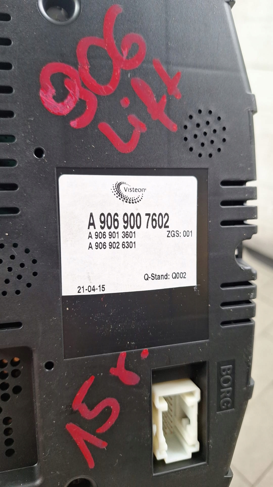 dials dials PREDKOSCIOMIERZ MERCEDES SPRINTER 906 LIFT A90690007602
