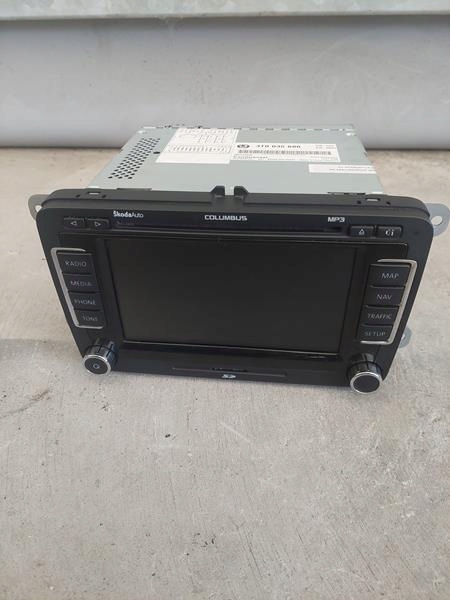 SKODA SUPERB II RADIO NAWIGACJA 3T0035680