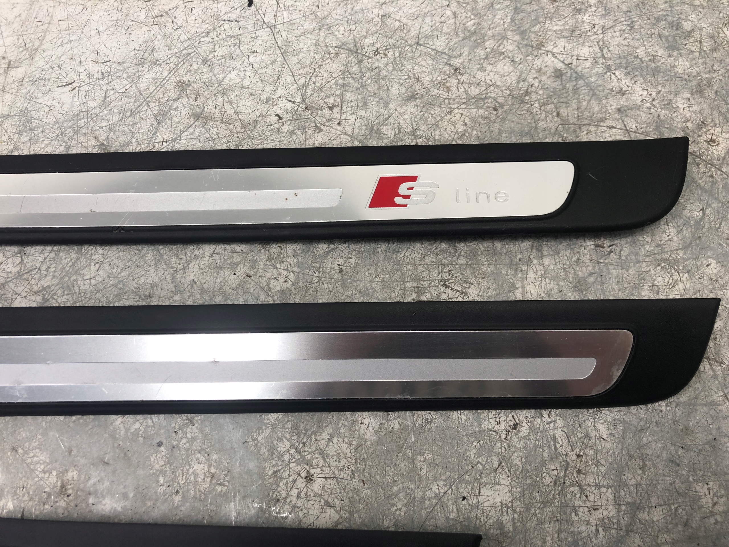 moulding threshold S-LINE AUDI A4 B8 KOMPLET