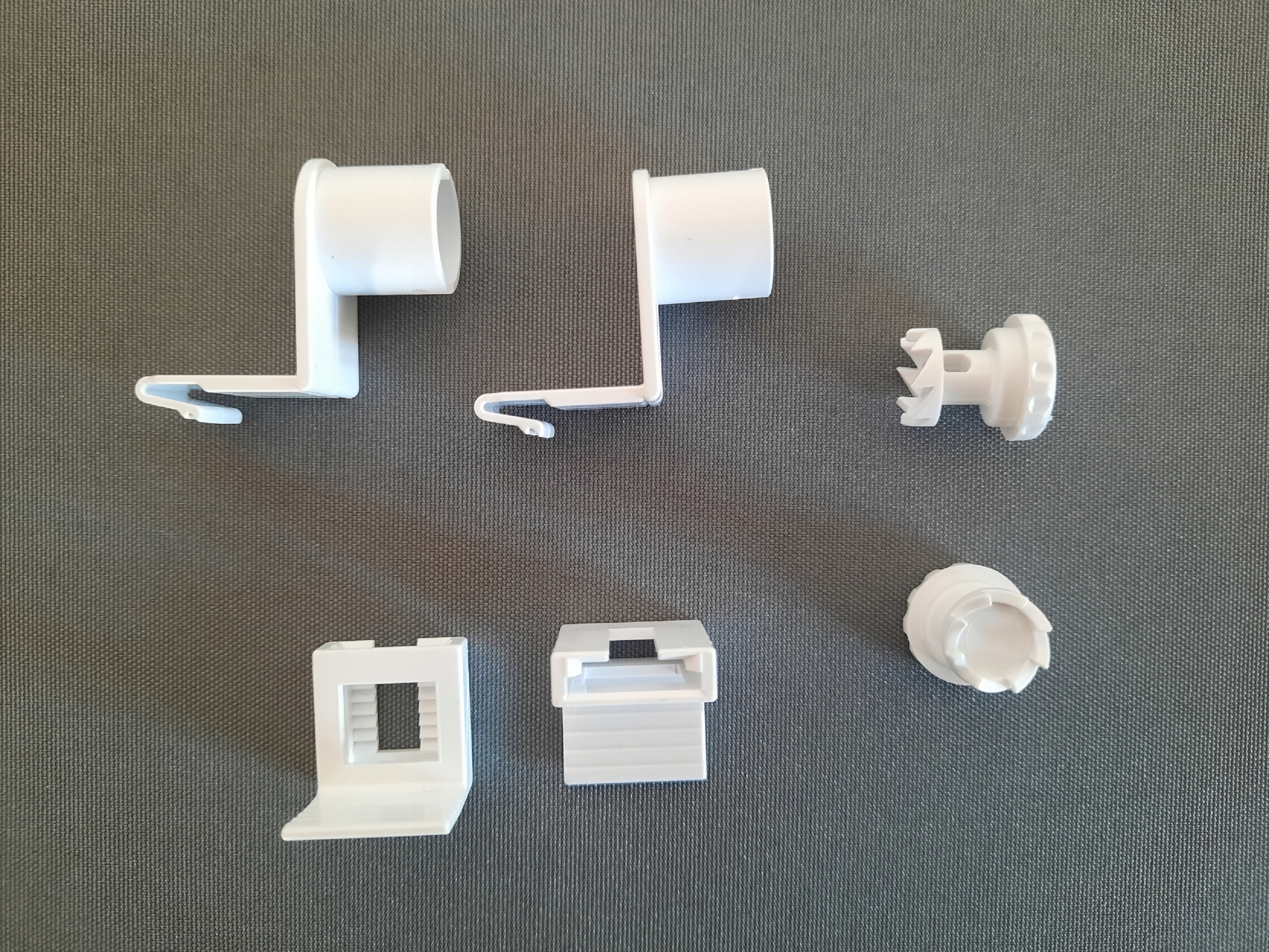 MOCOWANIE DOLNE DO ROLET HACZYKI NAPINACZ ŻYŁKI Kod producenta HACZYKI DOLNE DO ROLET PLIS DO ŻYŁKI