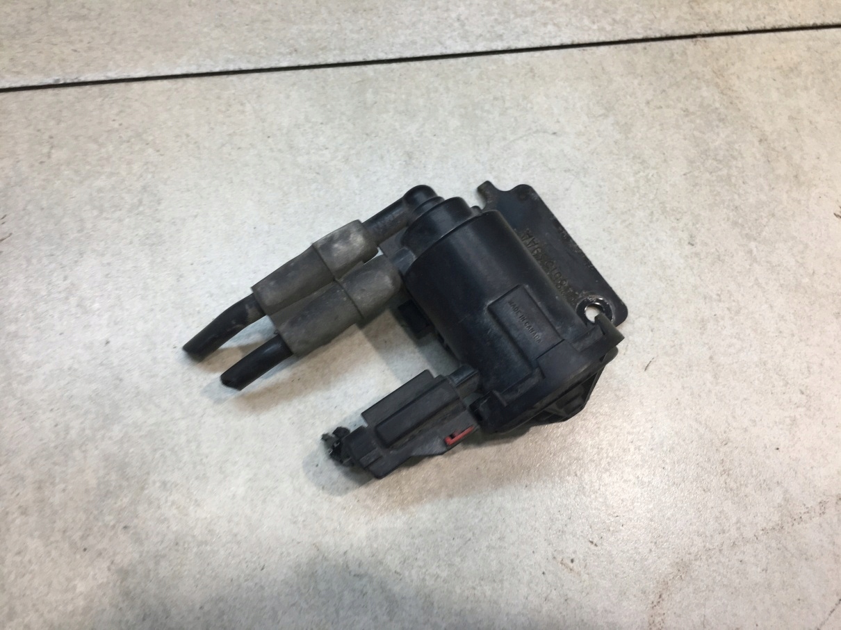 Sensor Unterdruck DODGE CARAVAN IV 3.3 V6 04669569
