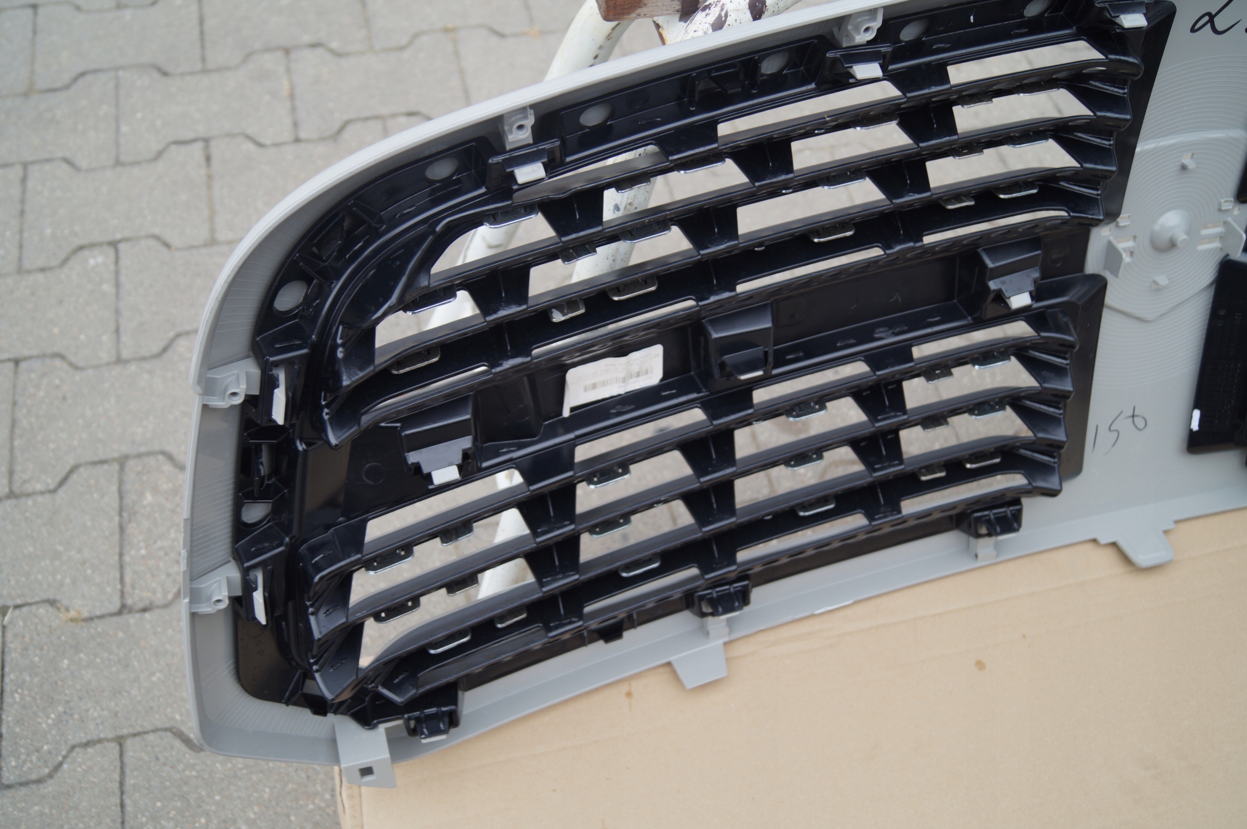 front PREKLADgrill grill front bumper DODGE RAM 1500 13DSAC0010B 13DS3B3010AC