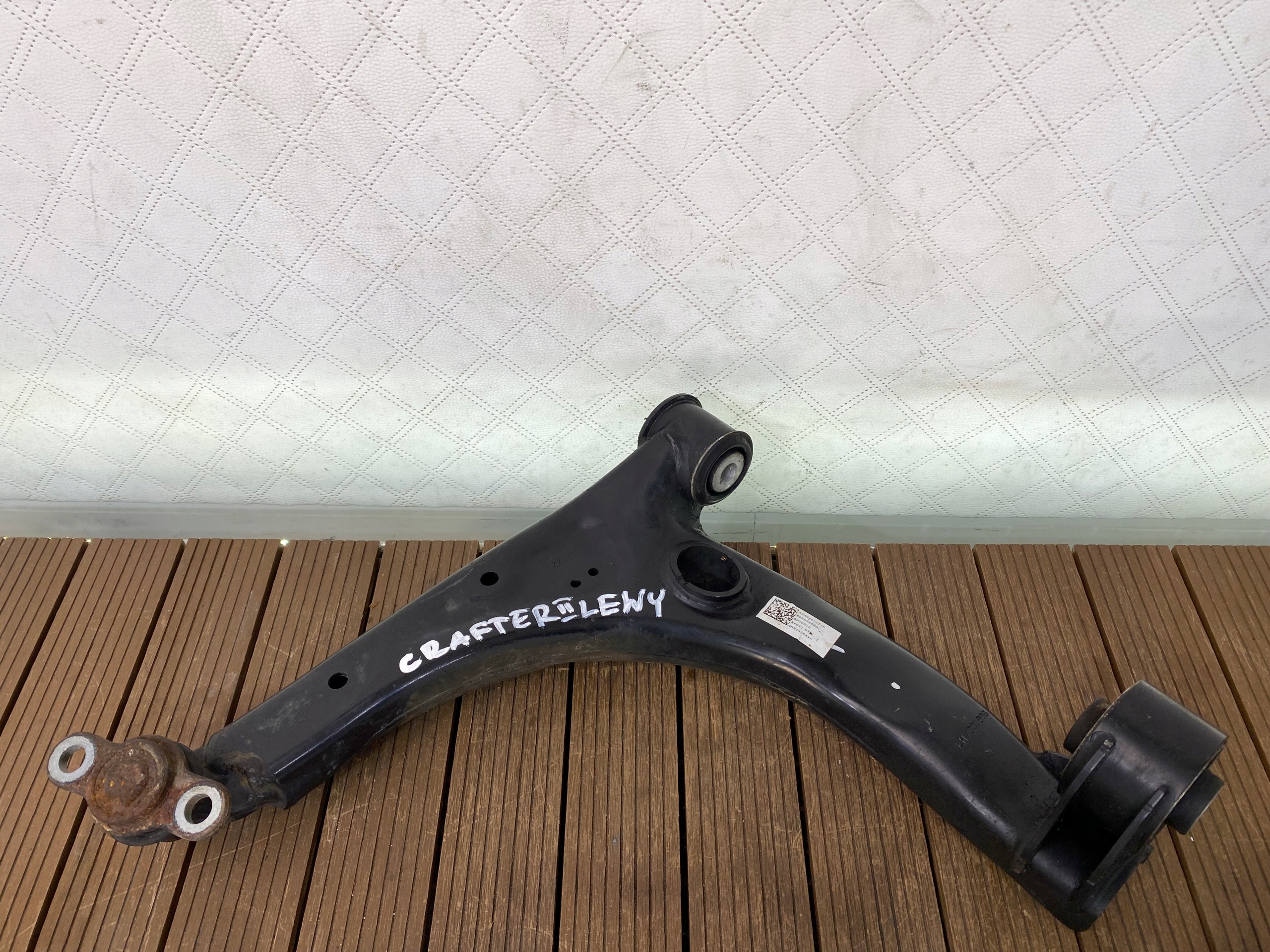 VW CRAFTER II 20-24 arm front left front 2N0407151M OE