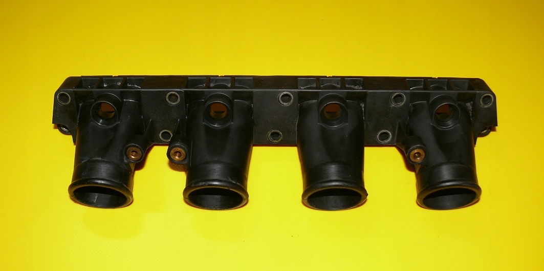 intake manifold AUDI A4 B5 1.8 B 20V 125KM 94-01 058133216B