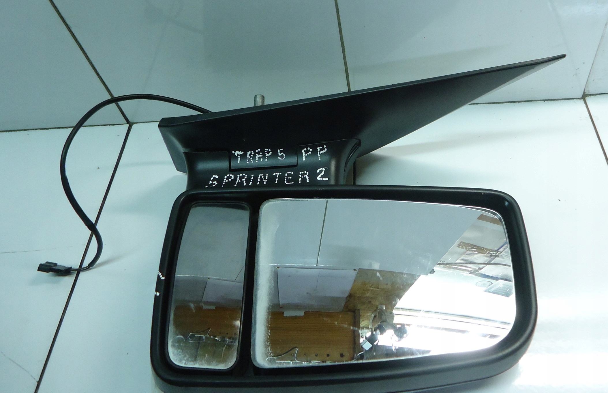 MERCEDES SPRINTER W906 mirror right A9068102093 2 PIN