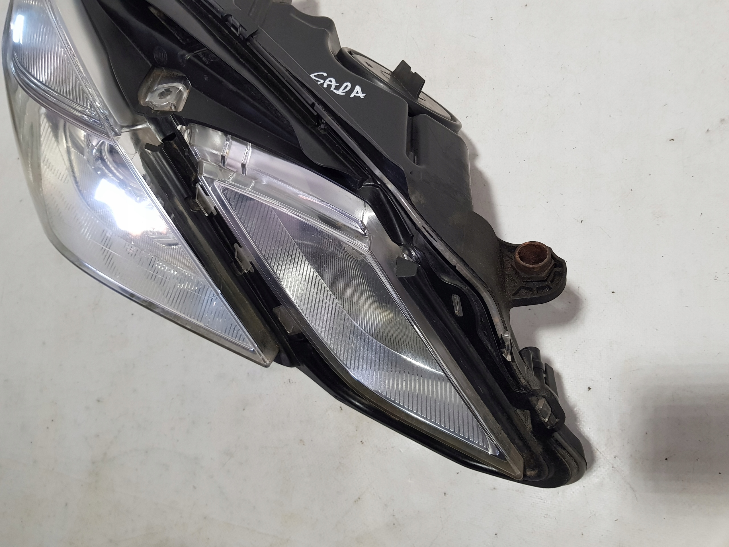 light right front MERCEDES W212 H7 A2128200461 UK