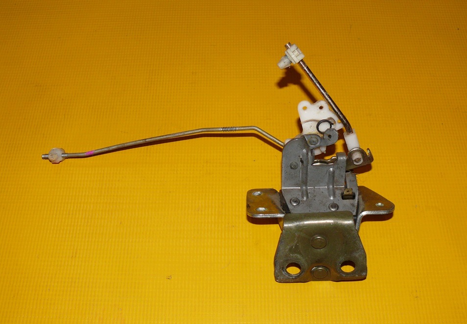 lock RYGIEL bonnet boot MITSUBISHI OUTLANDER and 1 03-06r.