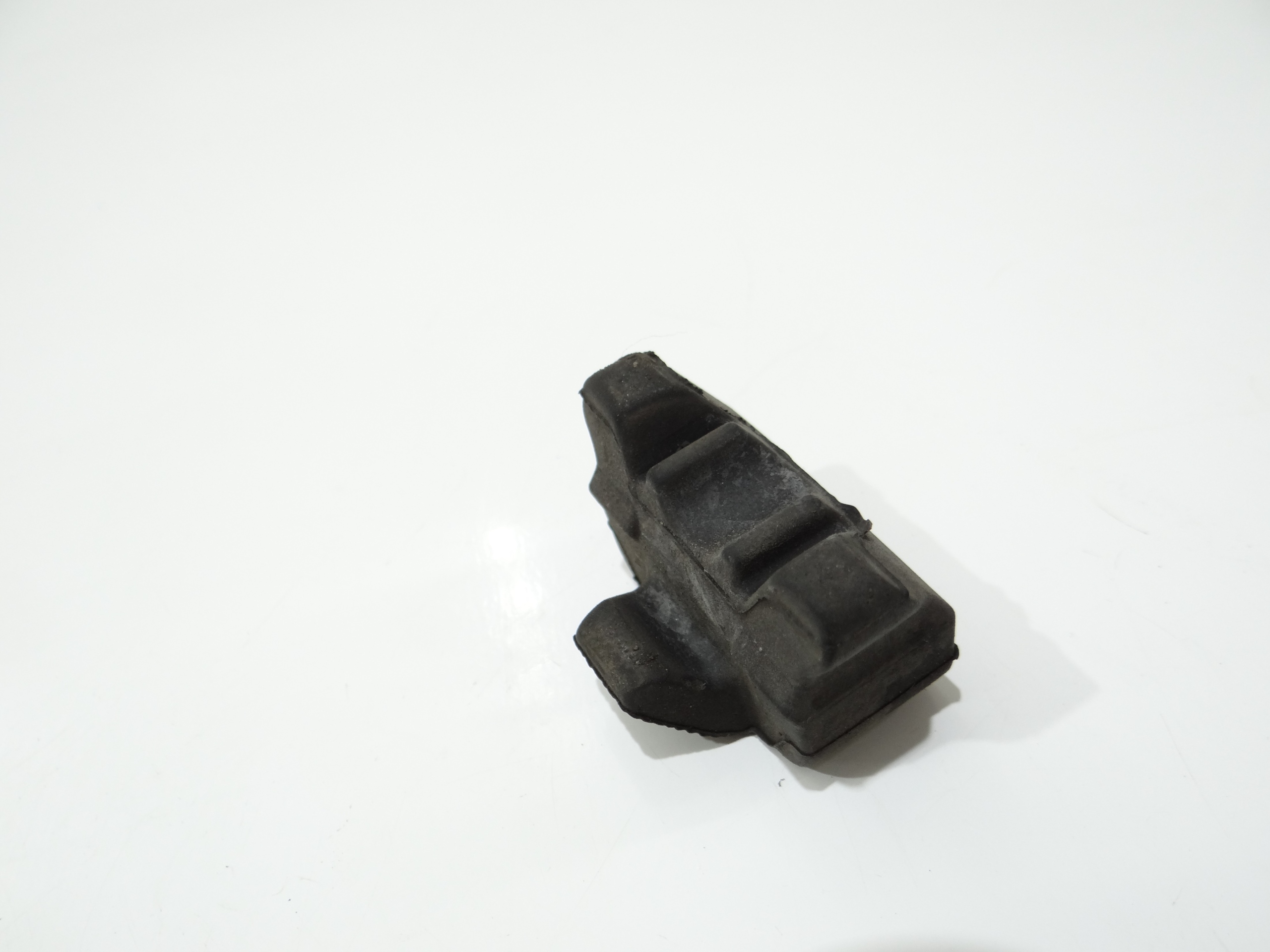 Halter LOZYSKO des Kühlers BMW E84 E87 E90 7805310