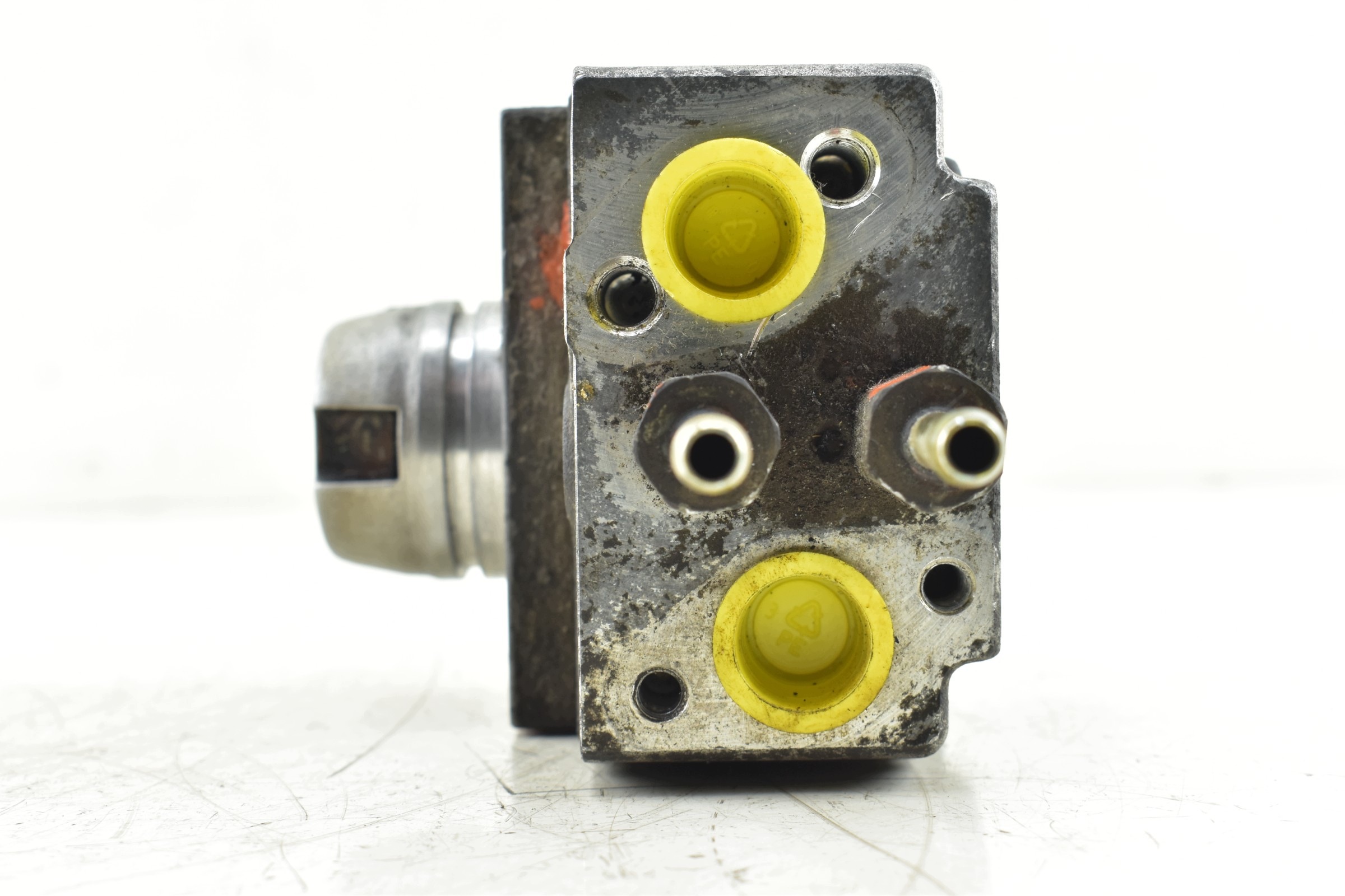 pompa pressione carburante MITSUBISHI PAJERO III 3.5 GDI MD367152