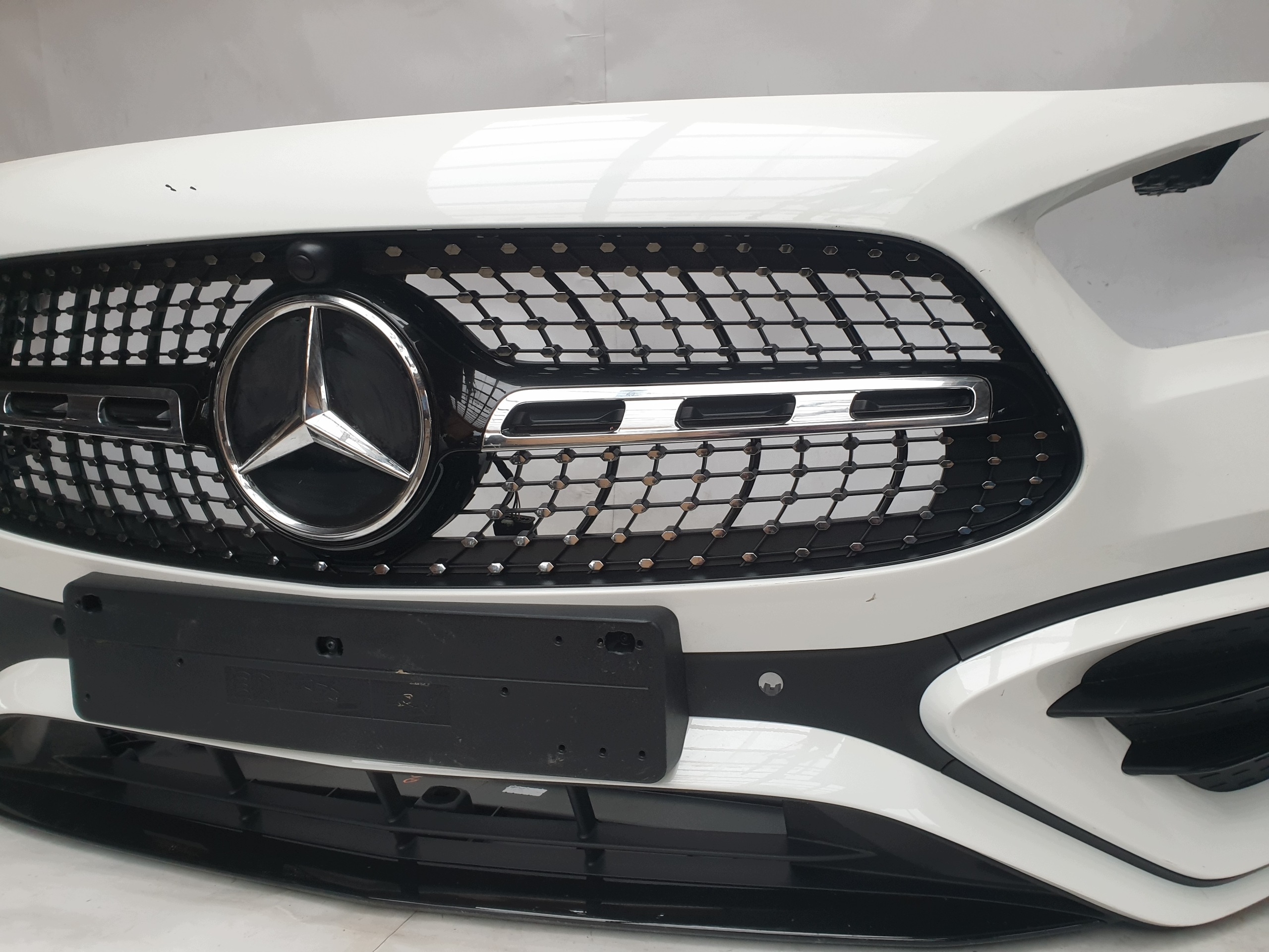 MERCEDES GLA W247 AMG LIFT 23- bumper front front PDC A2478857908
