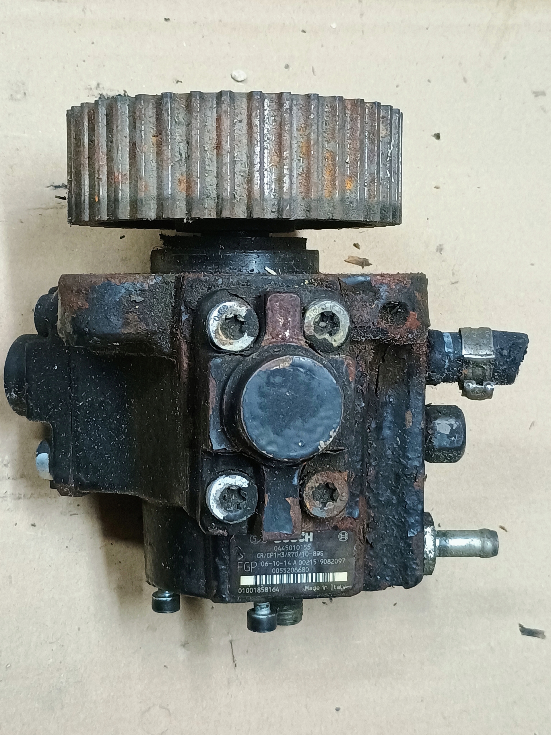 Einspritzpumpe 0445010155 OPEL ASTRA VECTRA 1,9 CDTI