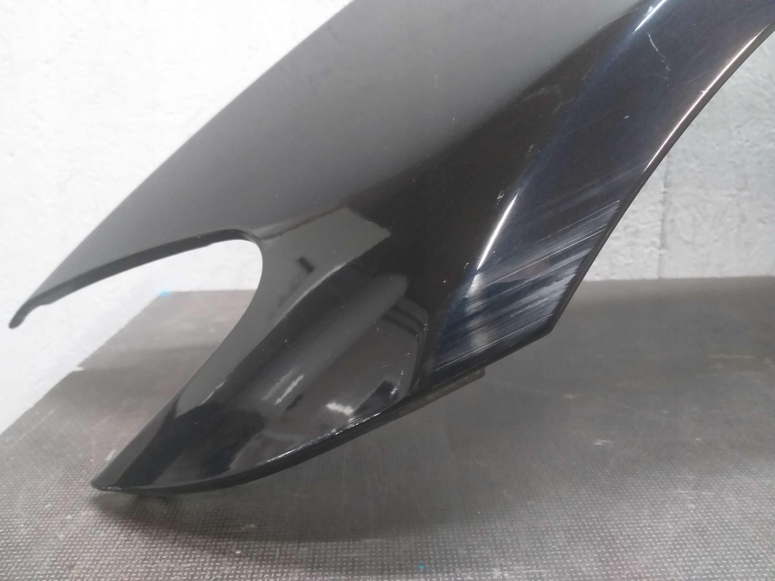 FENDER FRONT LEFT BMW 5 V F10 F11