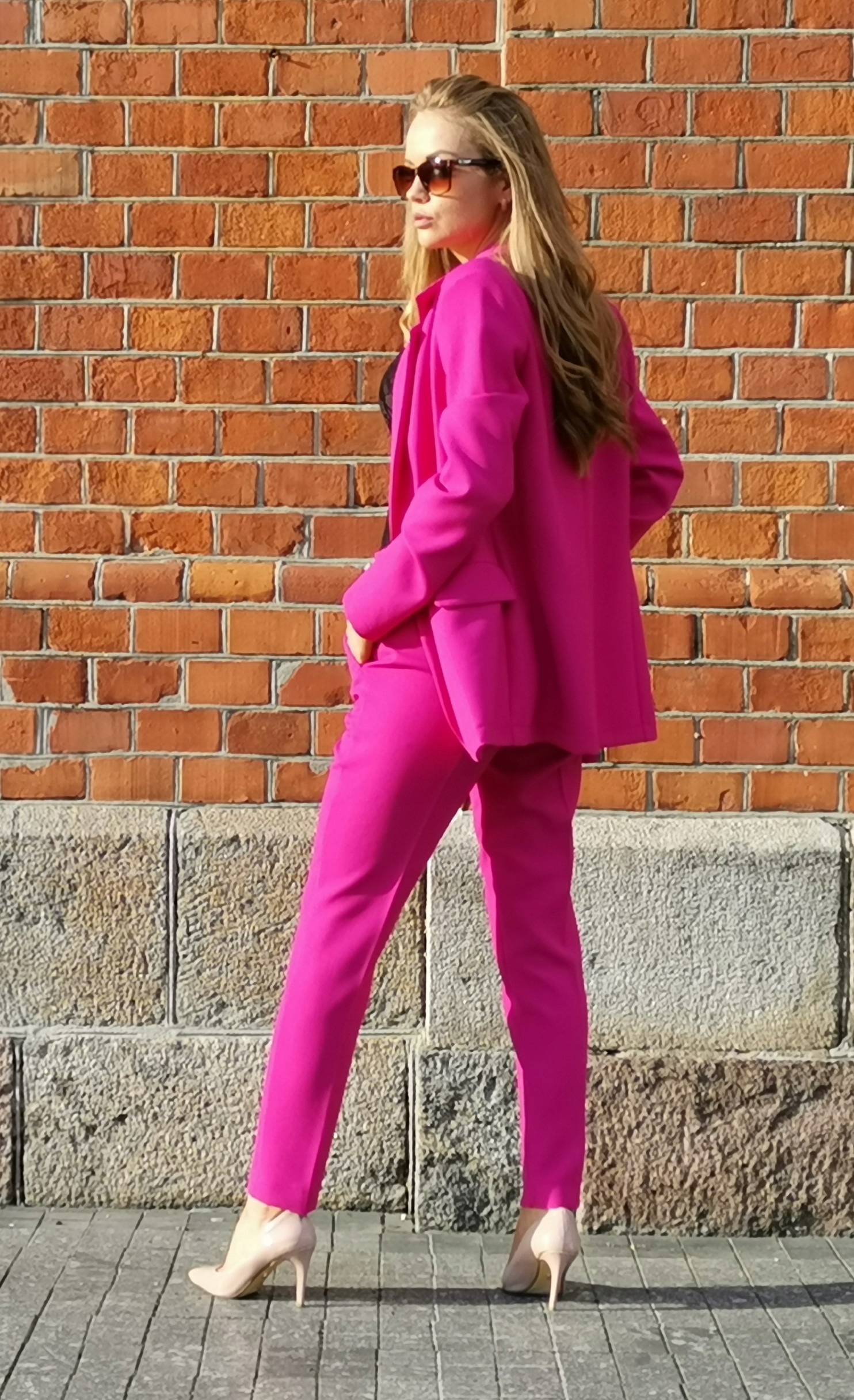 Uniwersalny elegancki żakiet fuksja B&B Studio 38 Rozmiar M