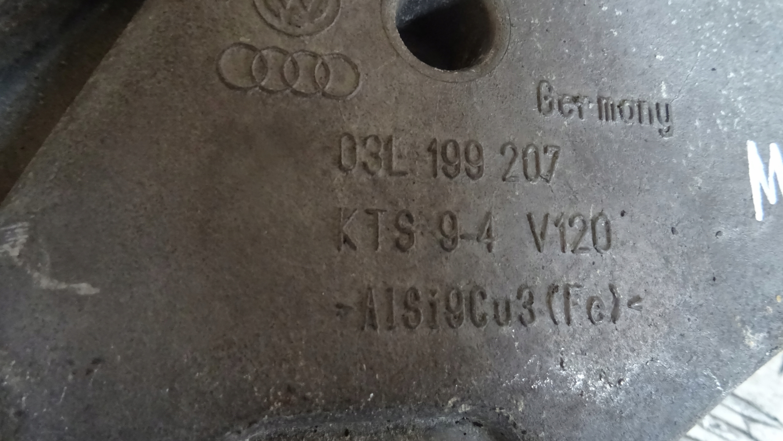 Volkswagen OE 03L199207A bearing engine mount nr m537