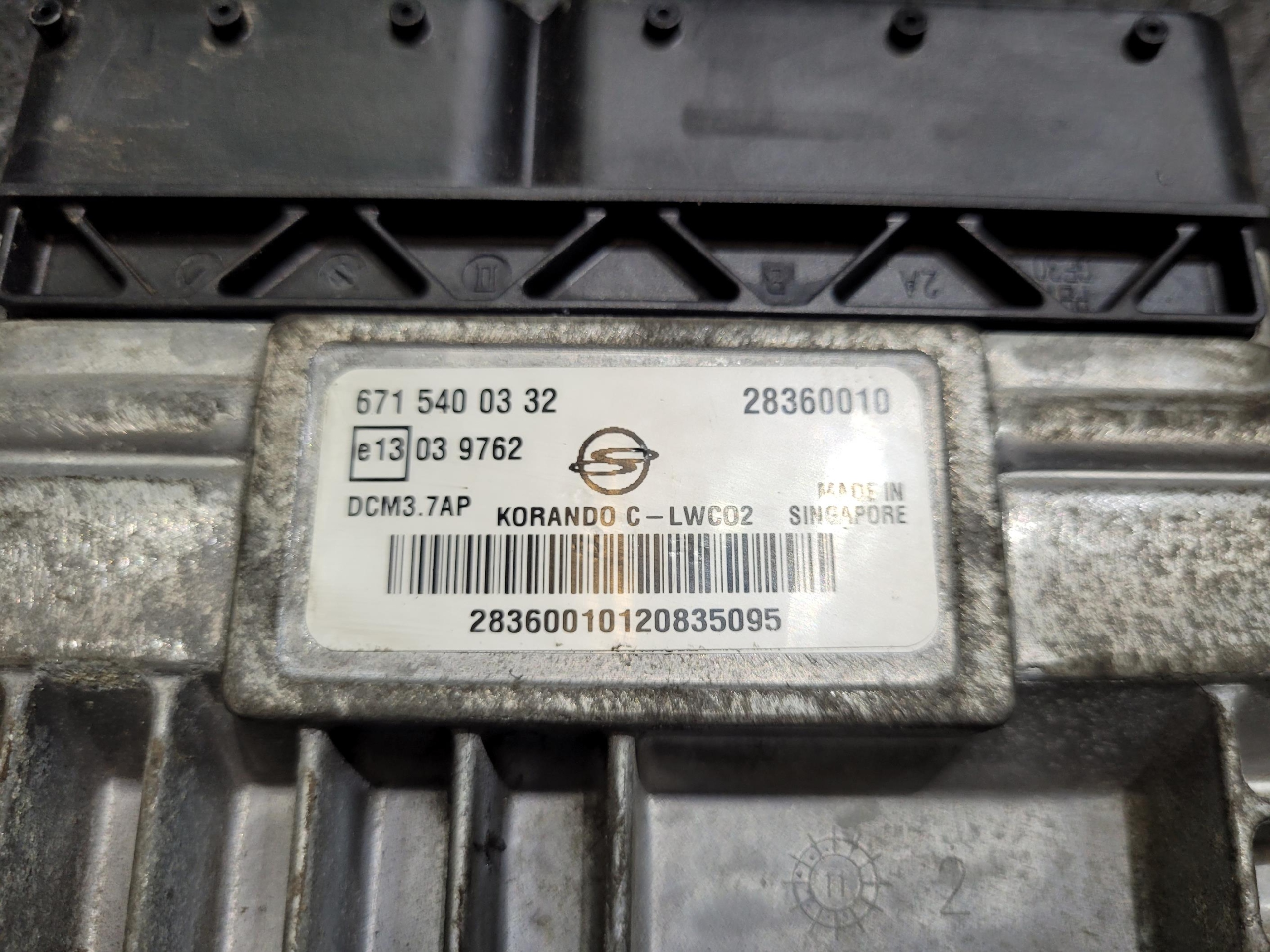 computer control unit of the engine 6715400332 SSANGYONG KORANDO 3 III 2.0 D E-XDI
