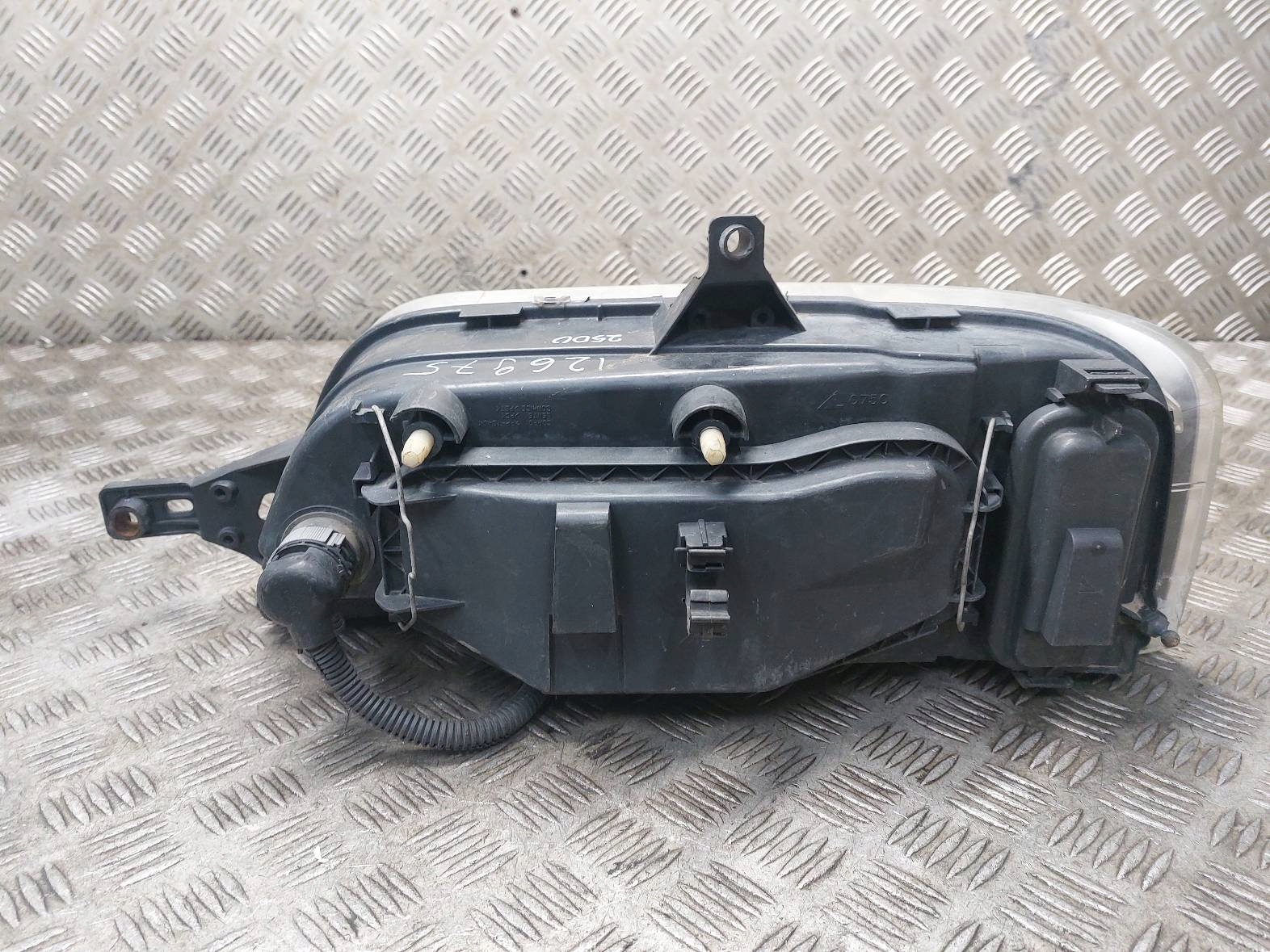 light right front PEUGEOT BOXER and LIFT 42600748D