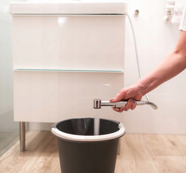 BIDETTA ZESTAW SŁUCHAWKA BIDETOWA UCHWYT WĄŻ CHROM Linia FEN