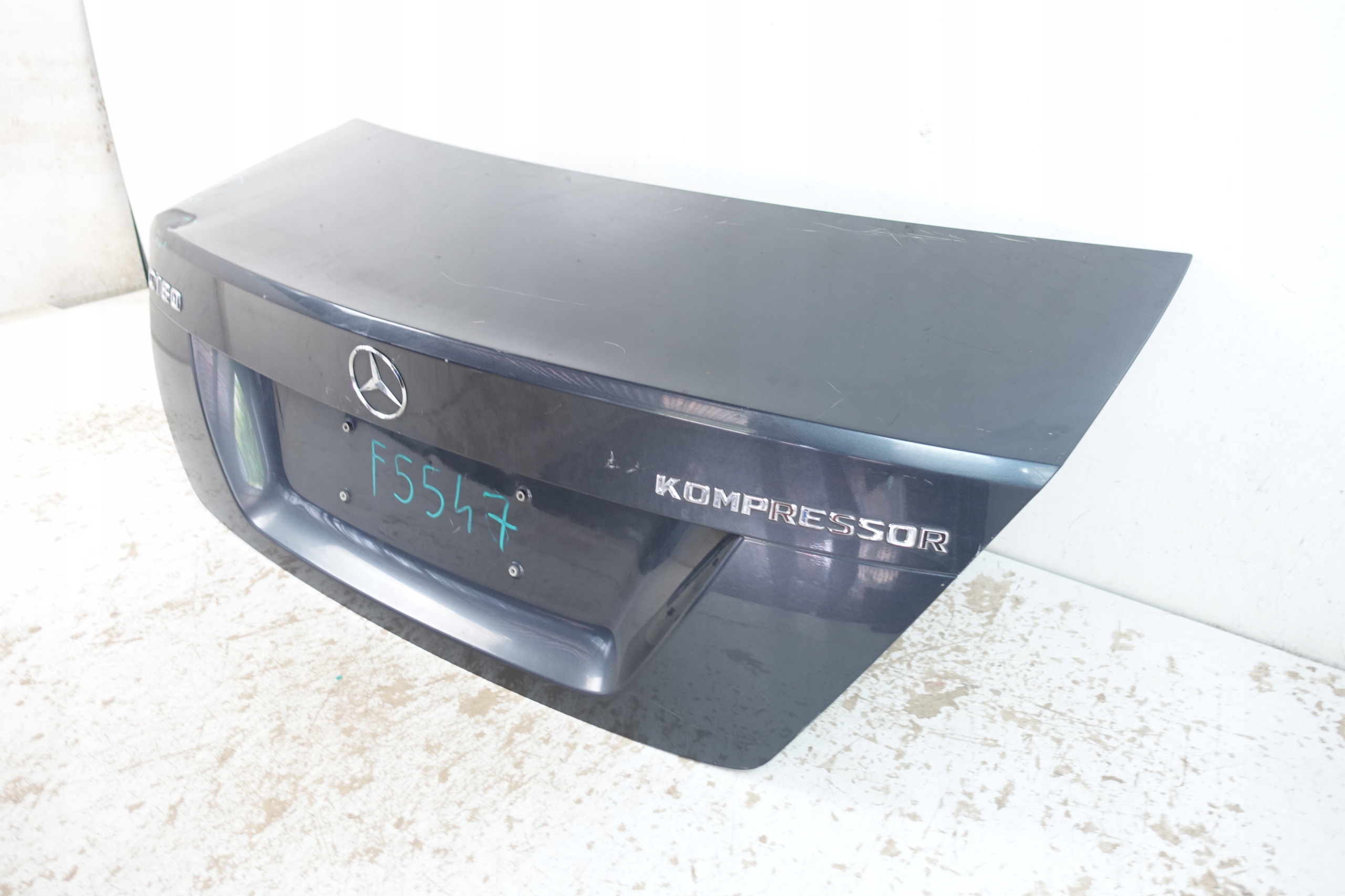 MERCEDES C-KLASA W204 2007- trunk door cover boot