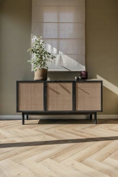 Panele Winylowe LAMETT Jasna JODEŁKA Dąb Mistrall Kolekcja Dryback Firenze Herringbone